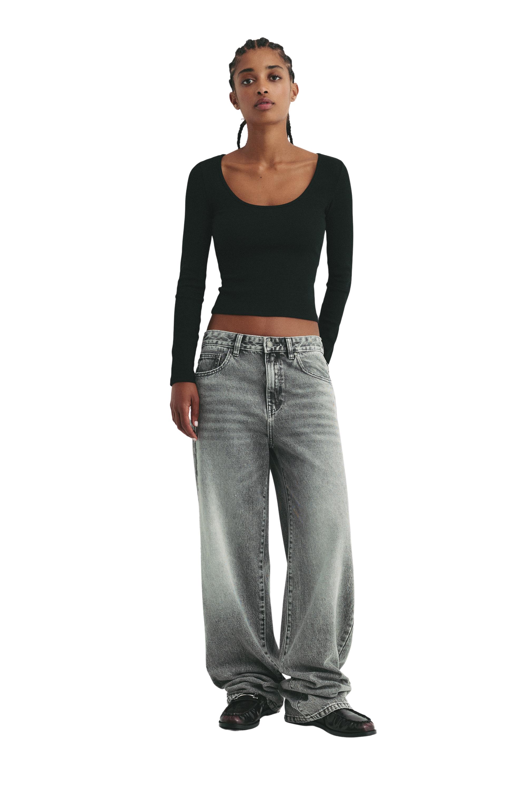Ribbed round neck T-shirt — Black