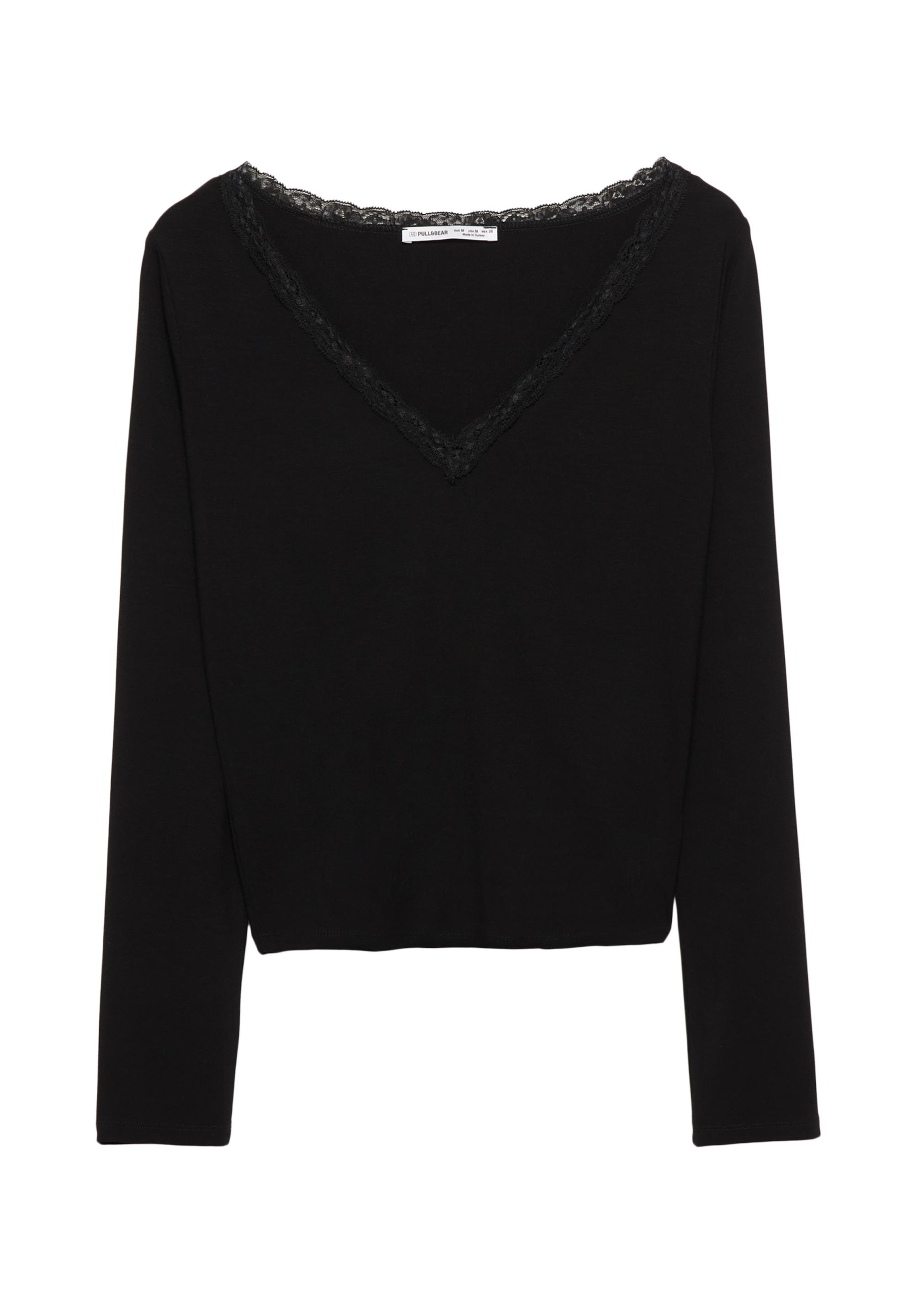 Lace trim neckline T-shirt — Black
