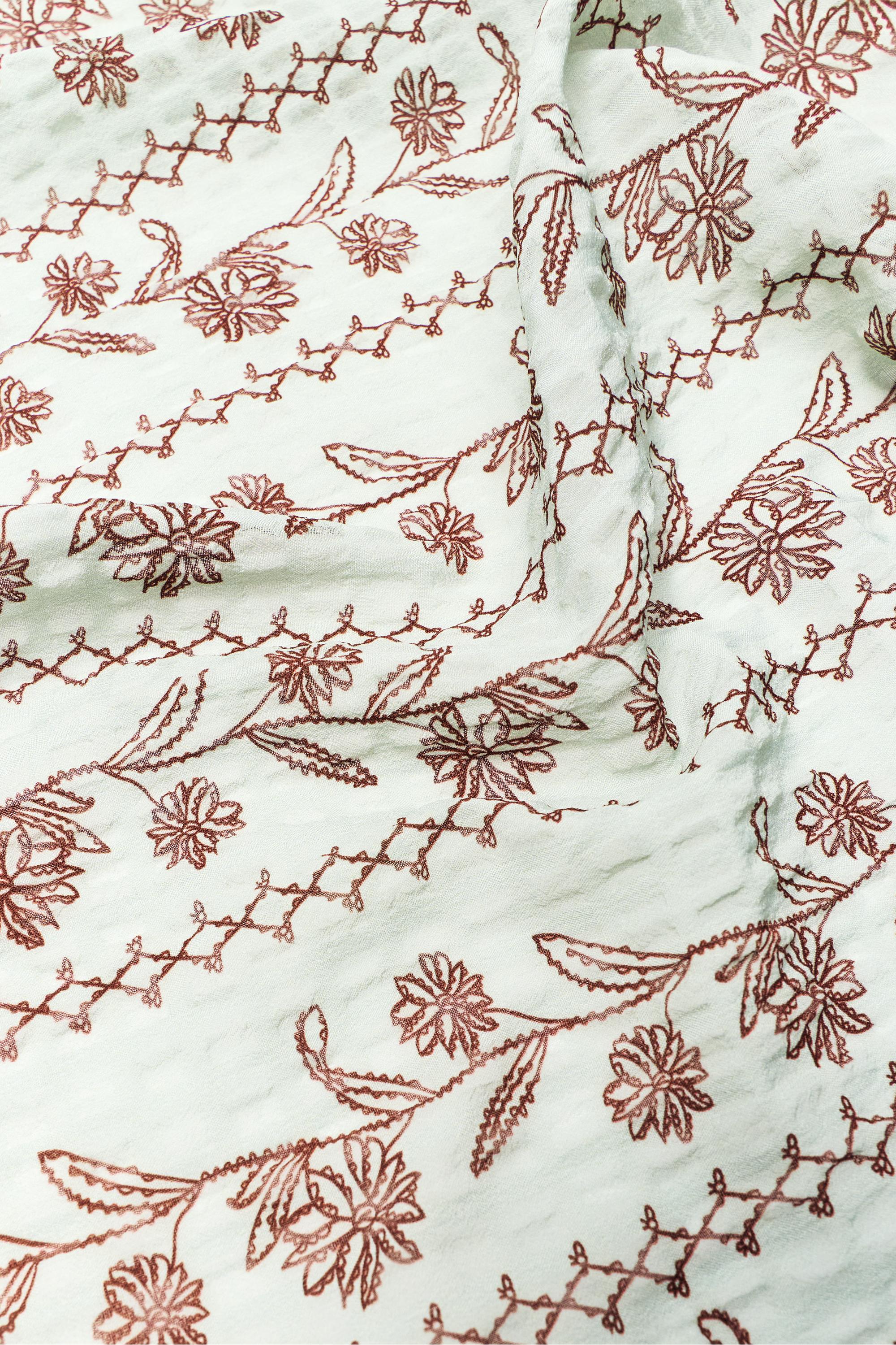 Embroidered scarf — Blue