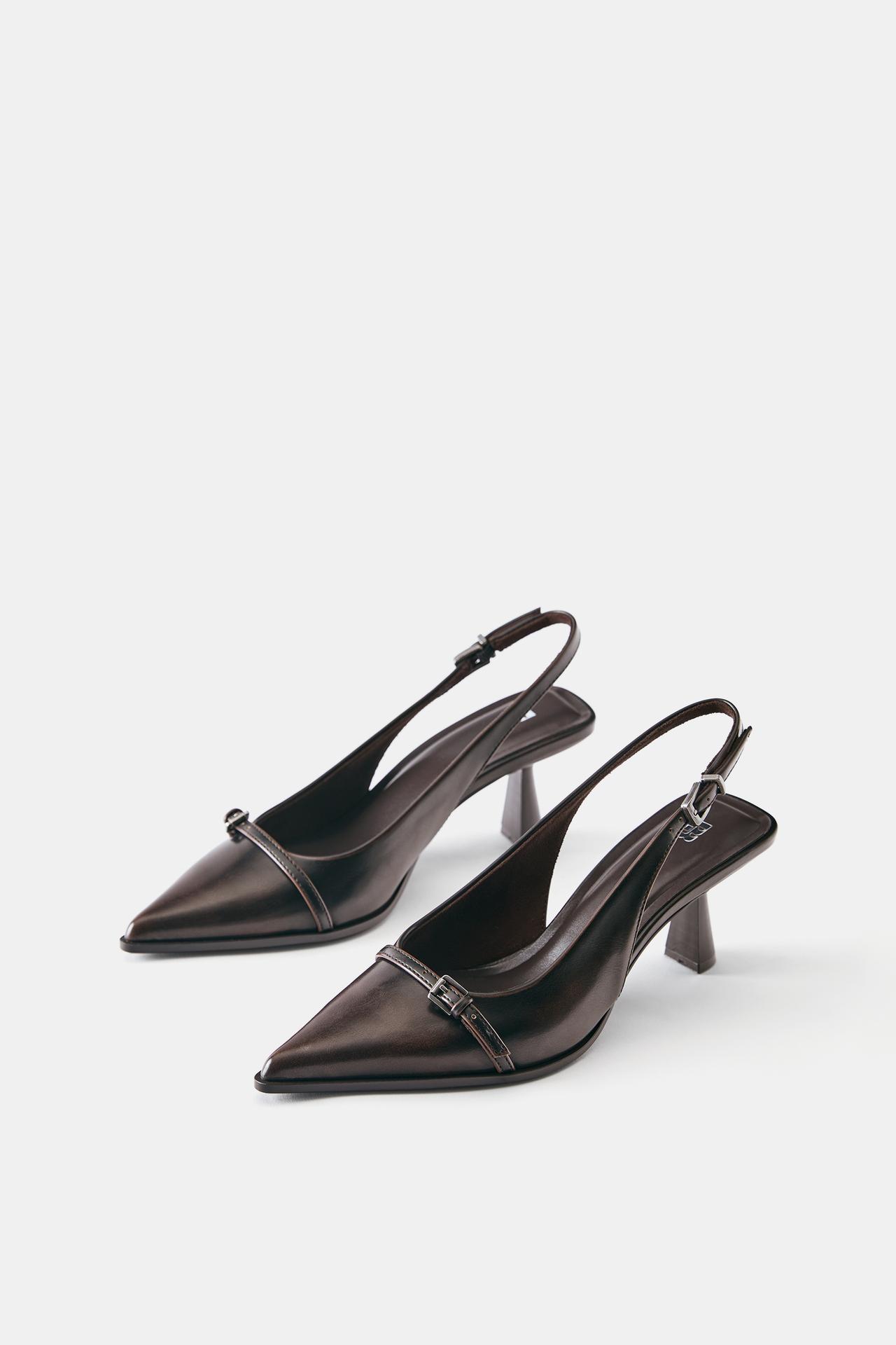 Buckle slingback shoes — Brown