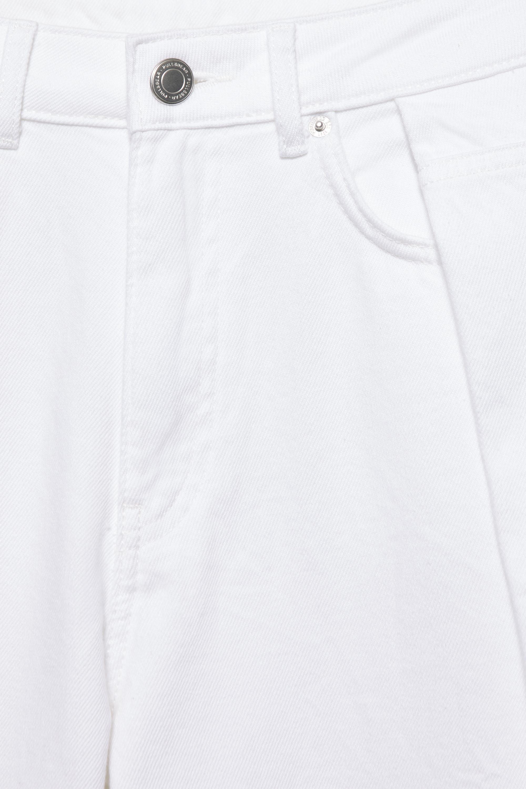 Pleated balloon fit baggy jeans — White (alternate view)