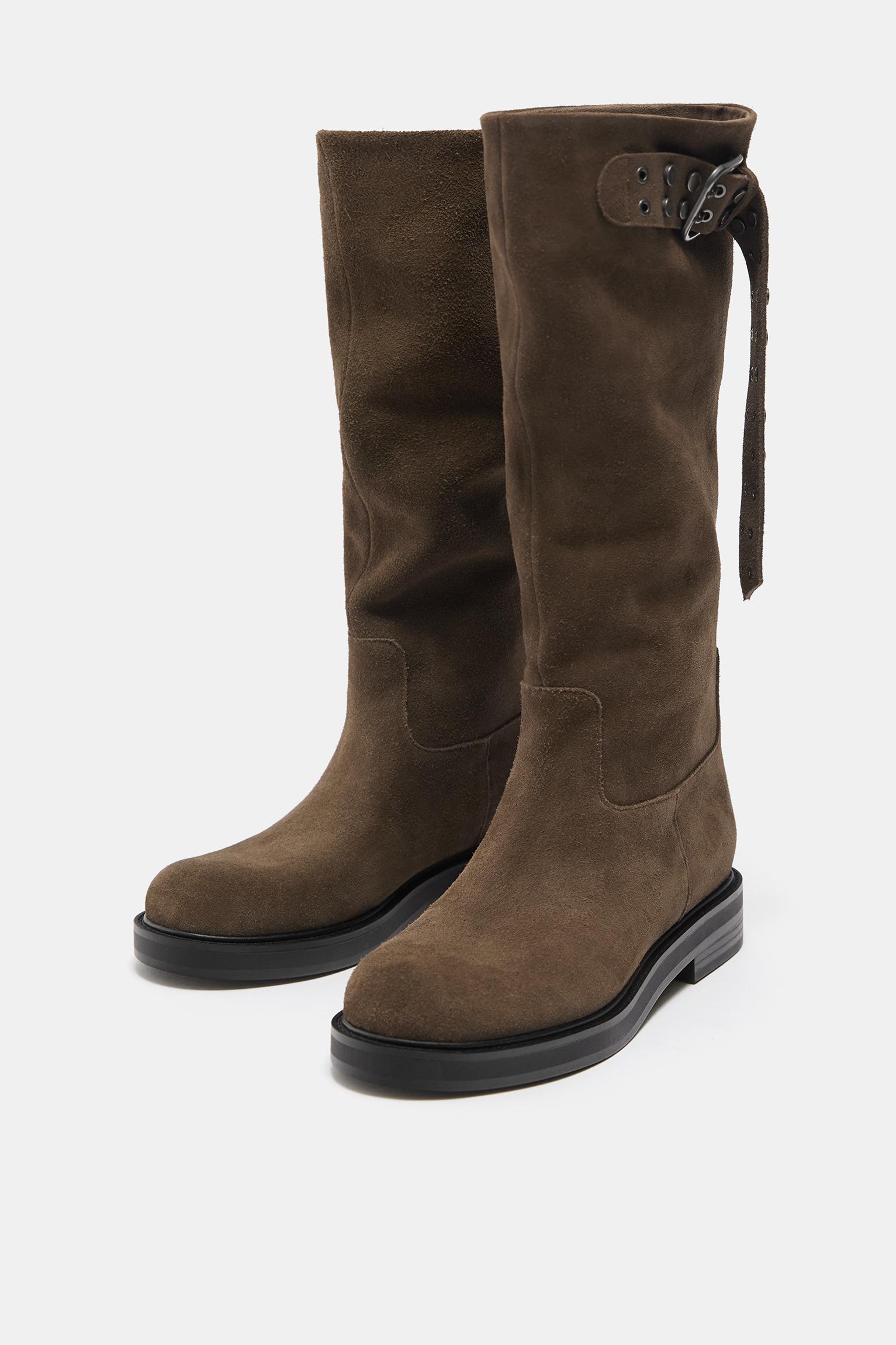 Tall leather buckle boots — Taupe