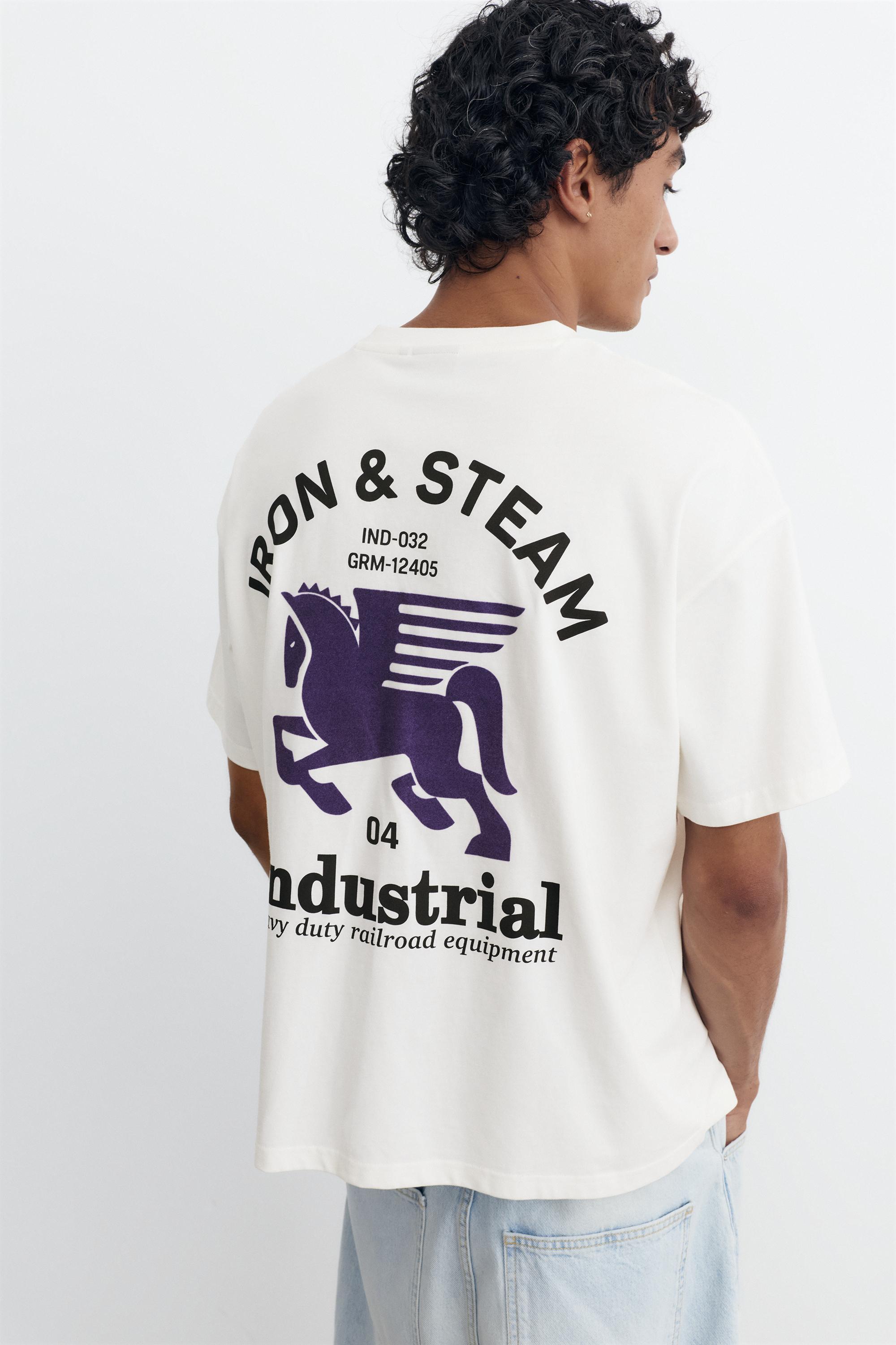 Boxy T-shirt with graphic embroidery — White