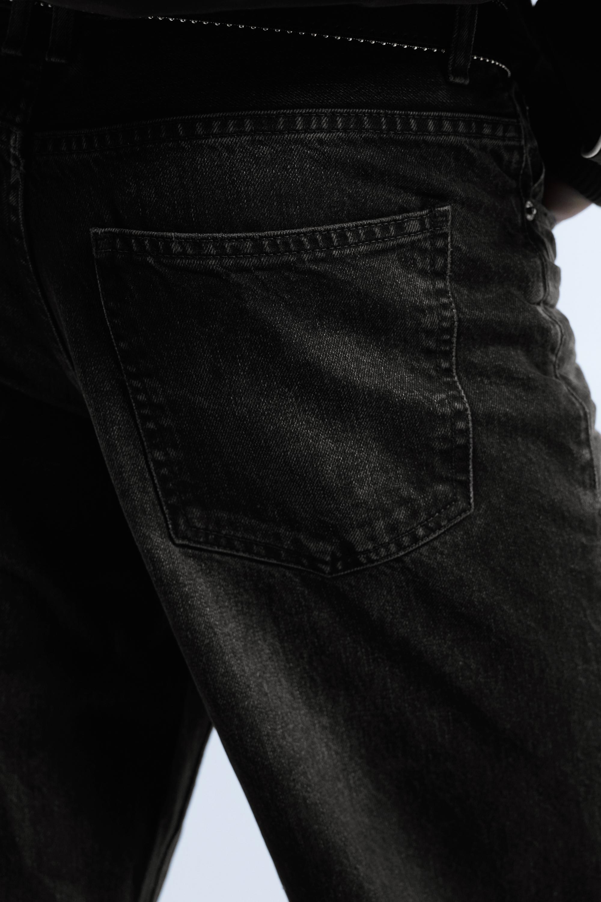 Low-rise baggy jeans — Faded black