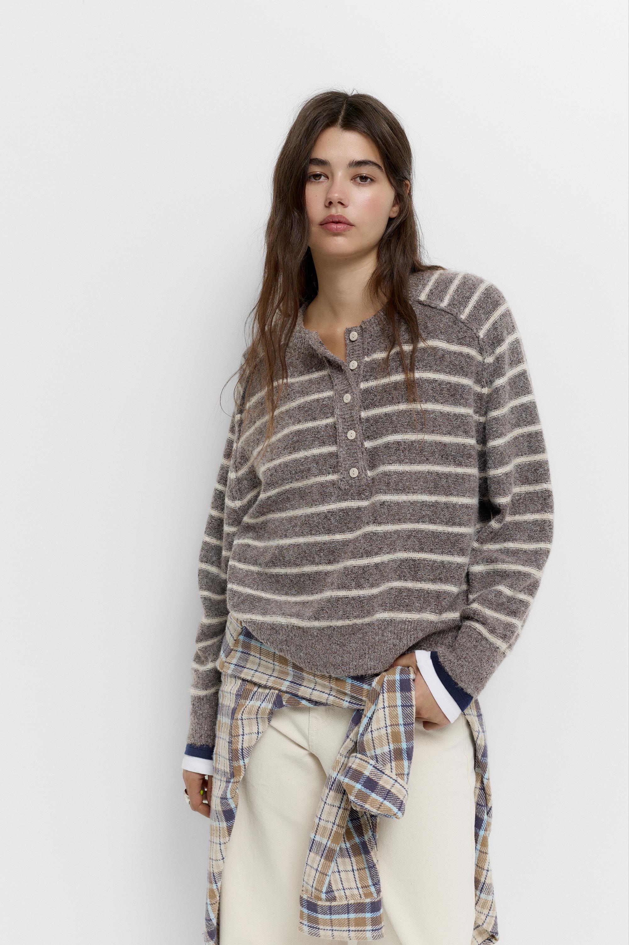 Strickpullover Mit Knöpfen