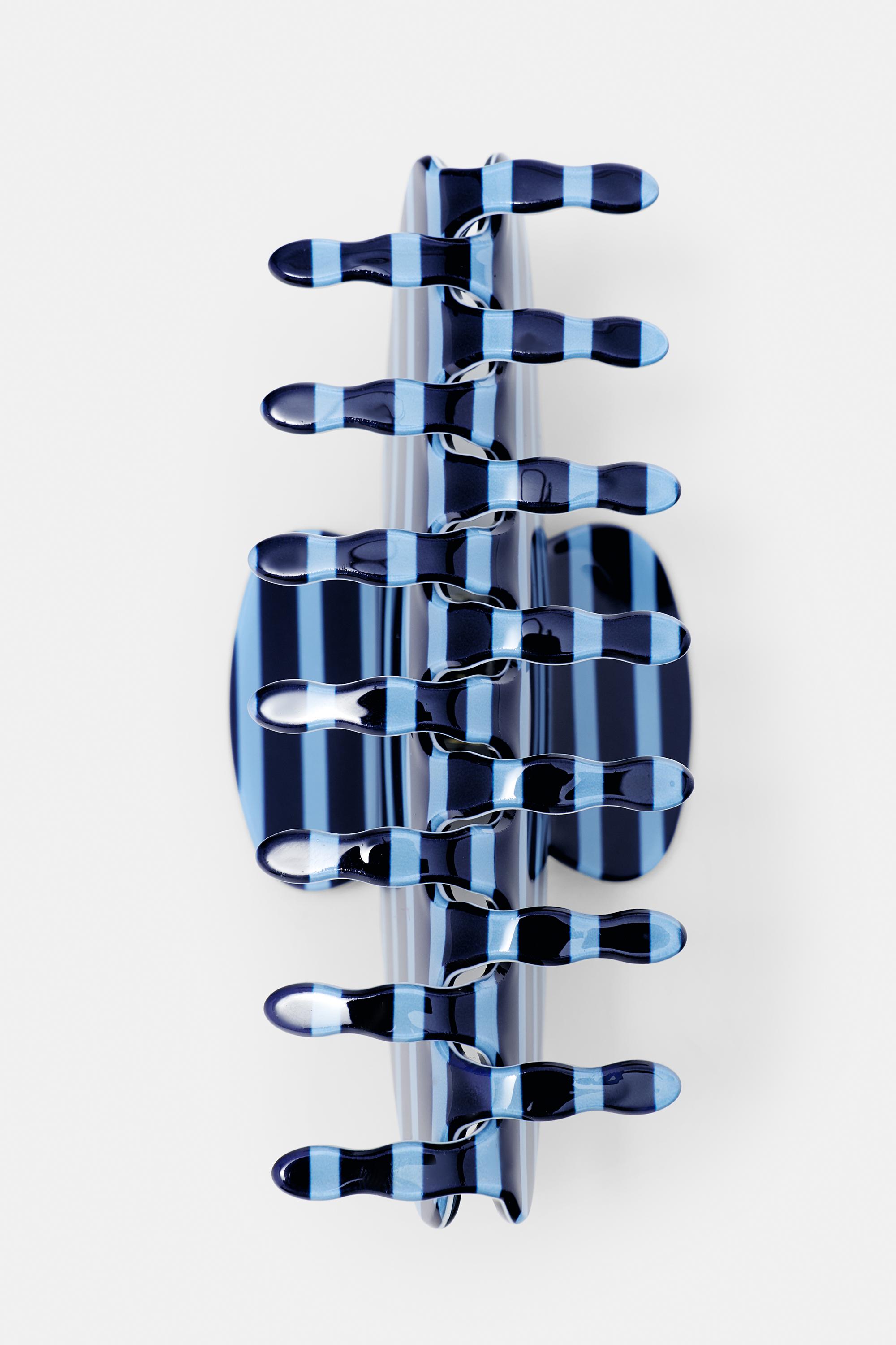 Striped hair clip — Blue