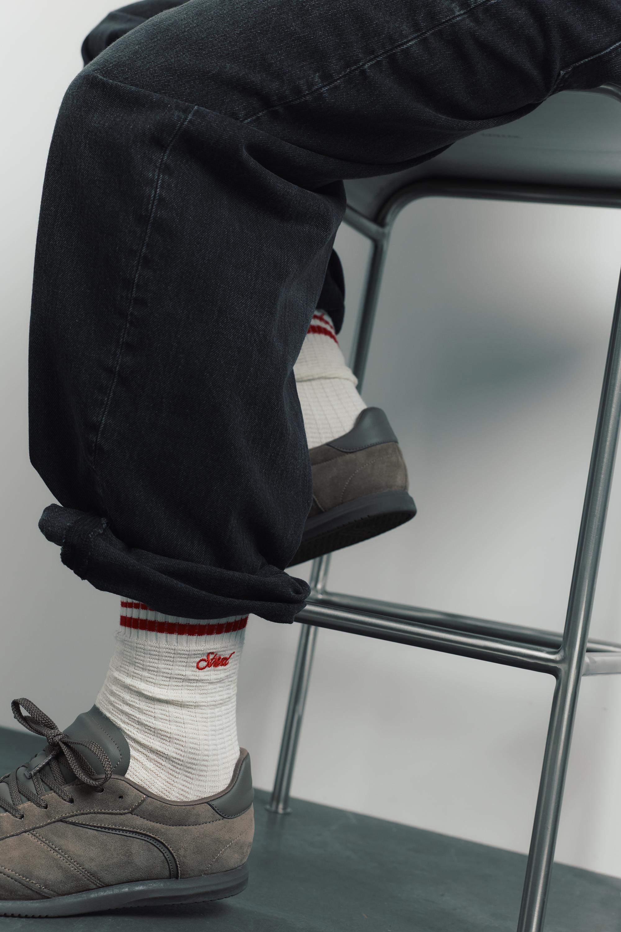 Striped sports socks — Red