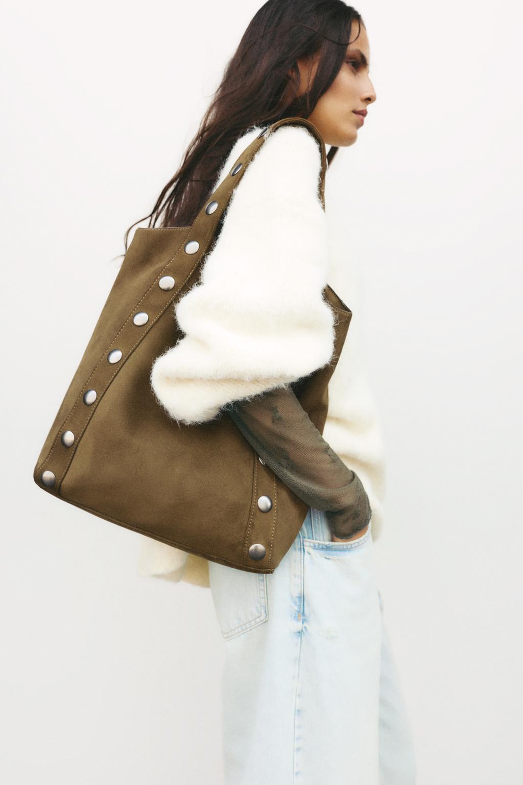 Borsa shopper con borchie PULL&BEAR