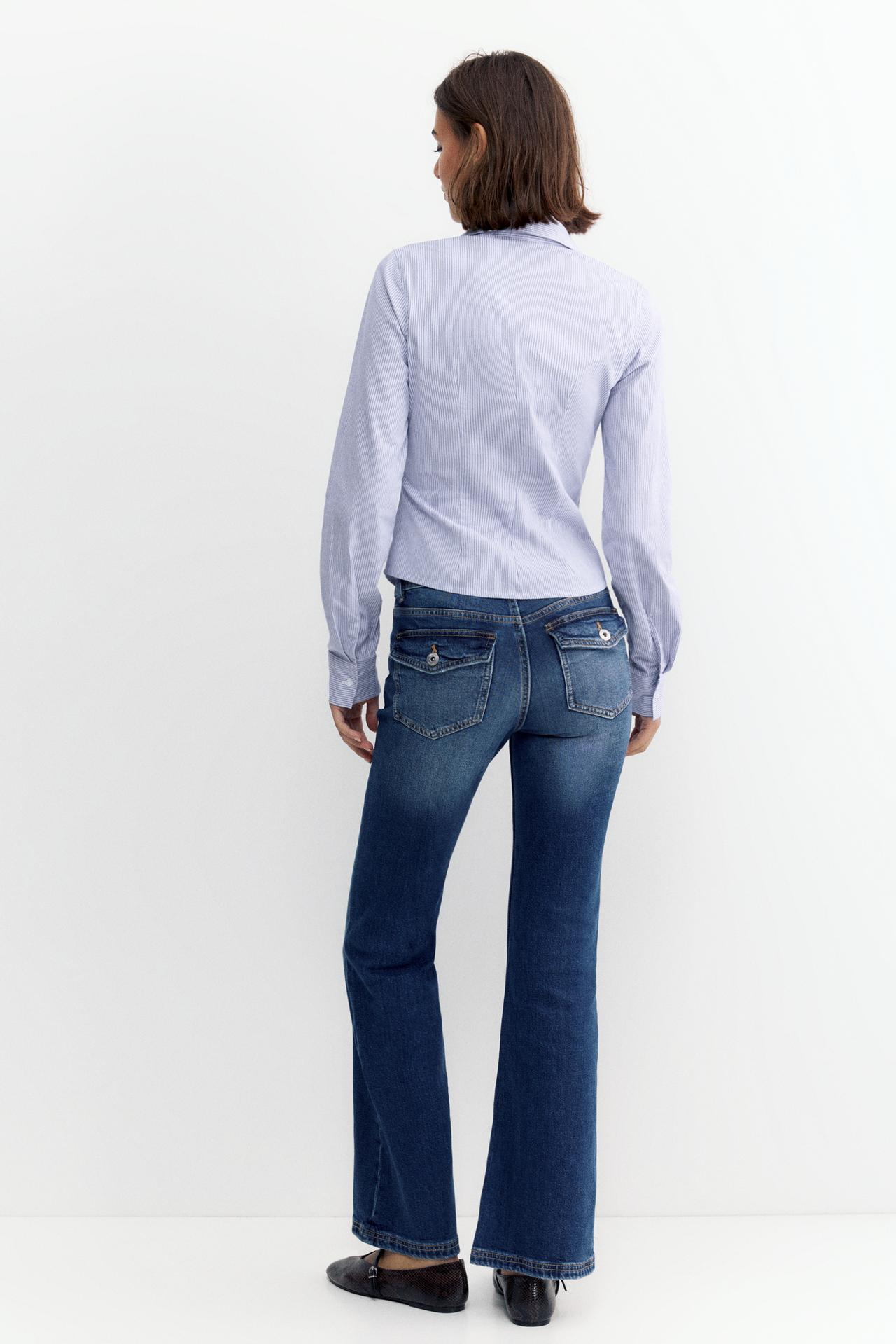 Fitted wide-cuff shirt — Blue/White