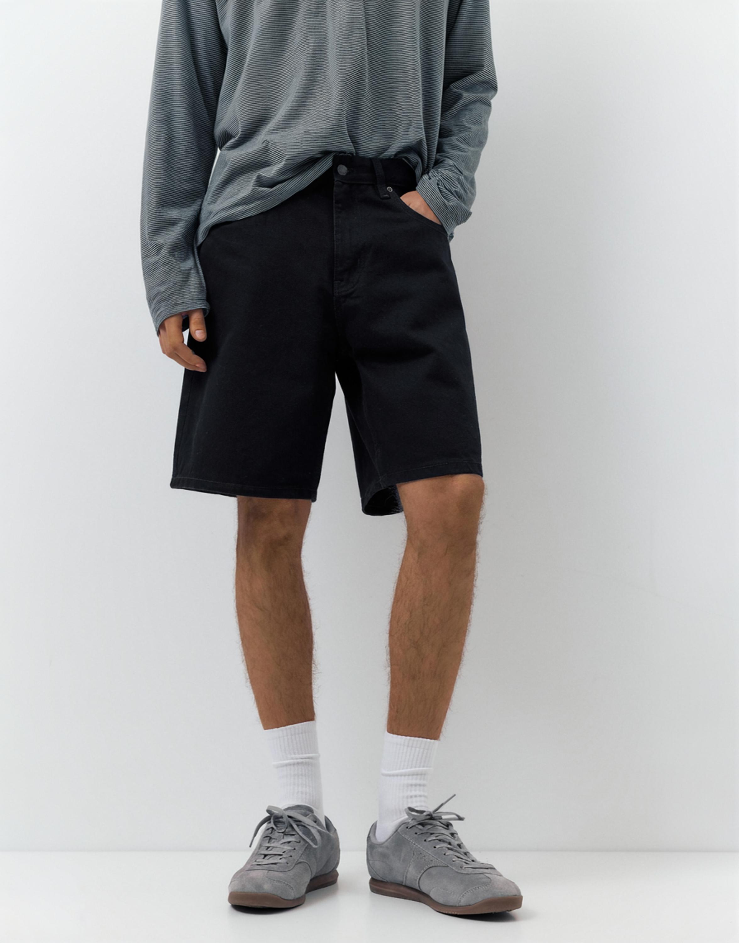 Standart kesim distressed denim bermuda - Görsel 23