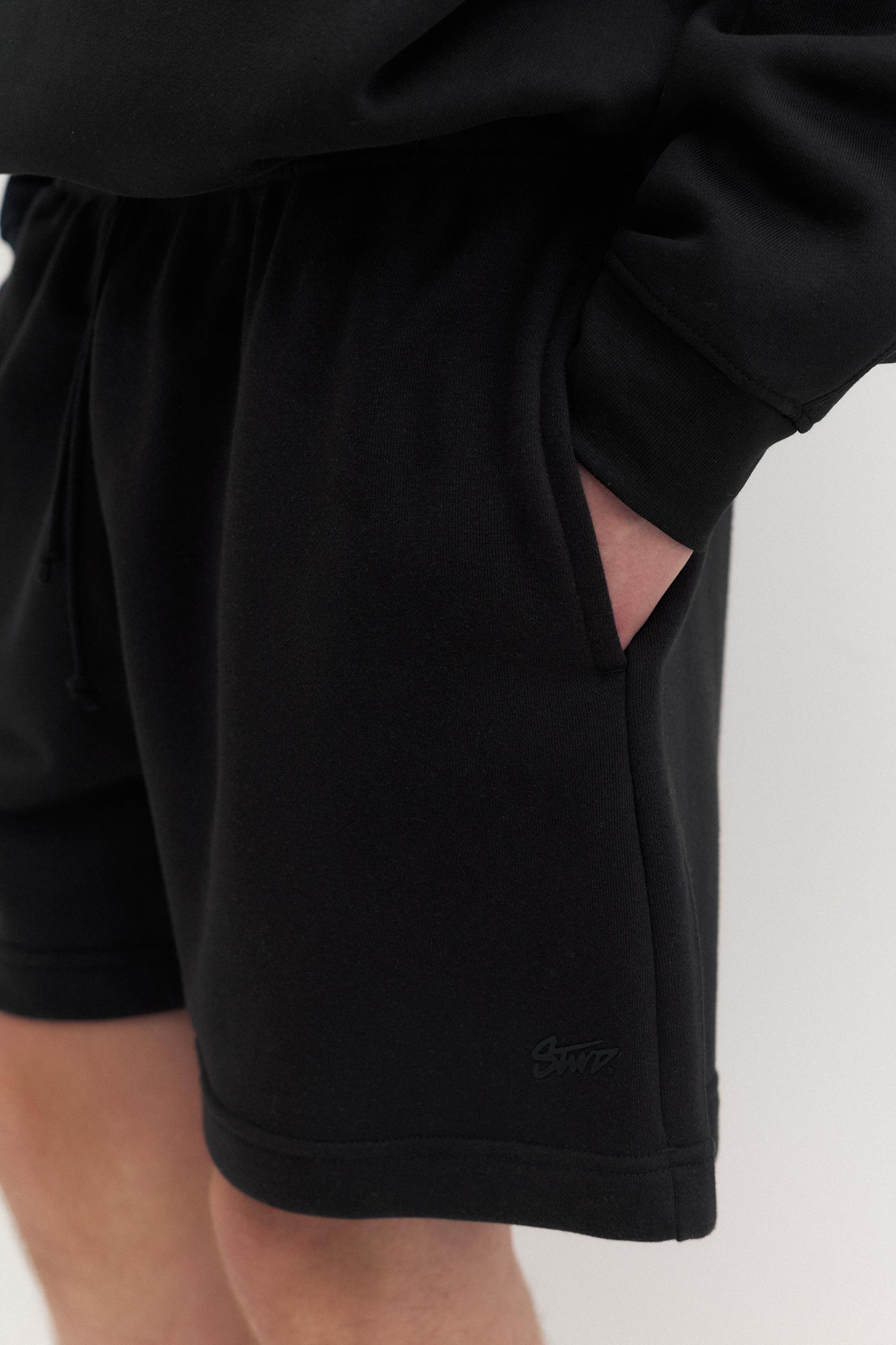 STWD jogger Bermuda shorts — Black