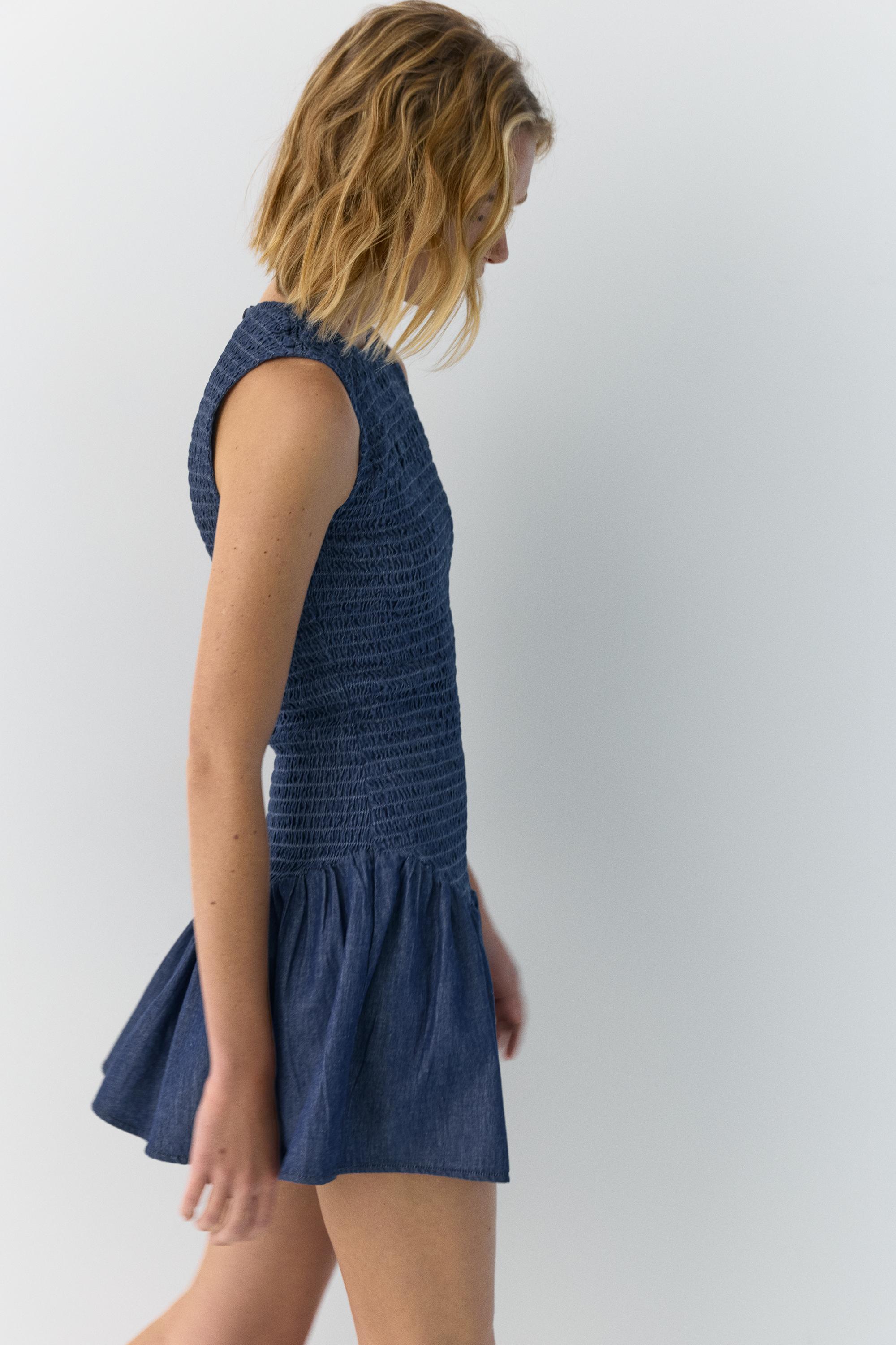 Short smocked denim dress — Dark blue