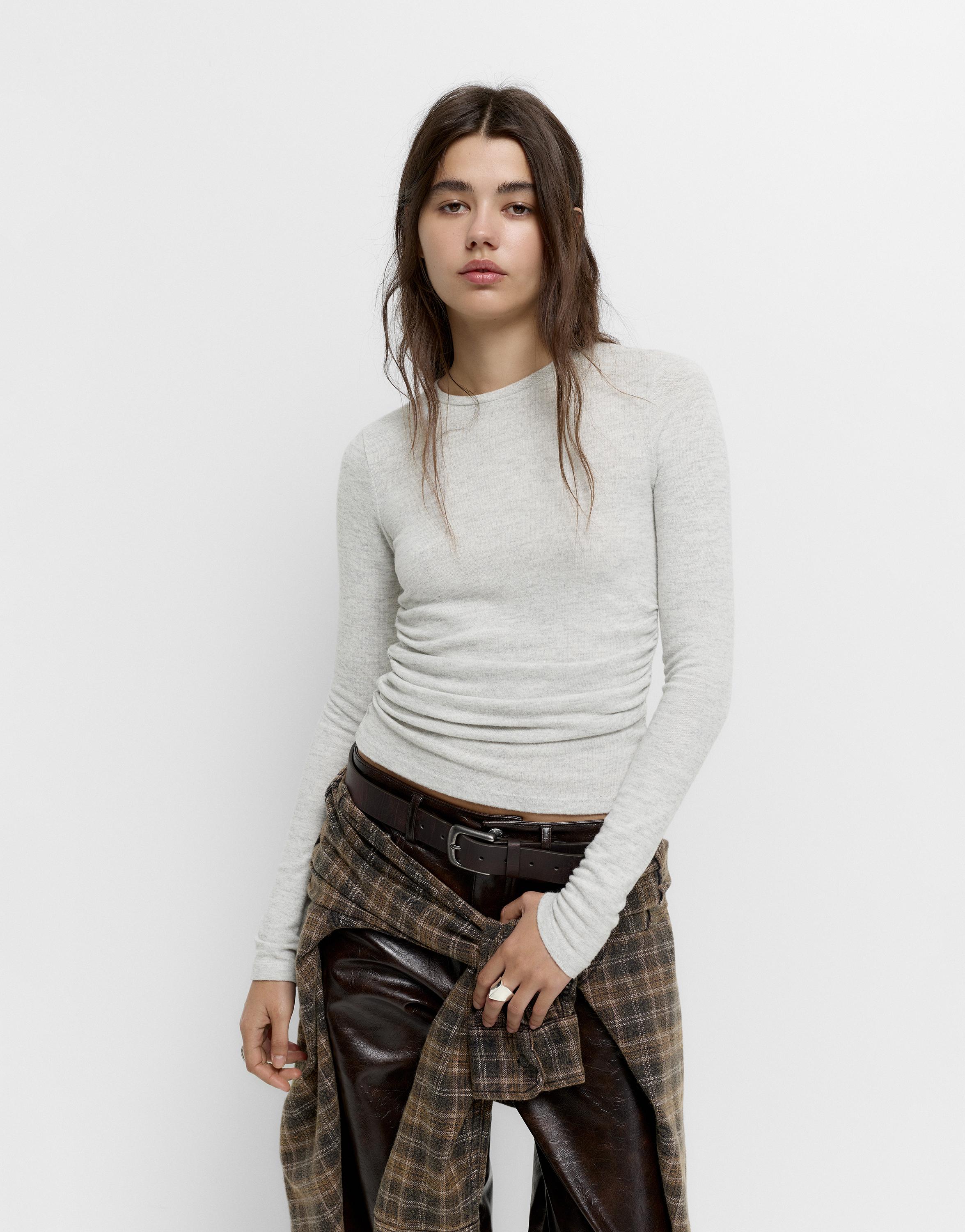 Büzgülü yumuşak dokulu tişört - Görsel 9