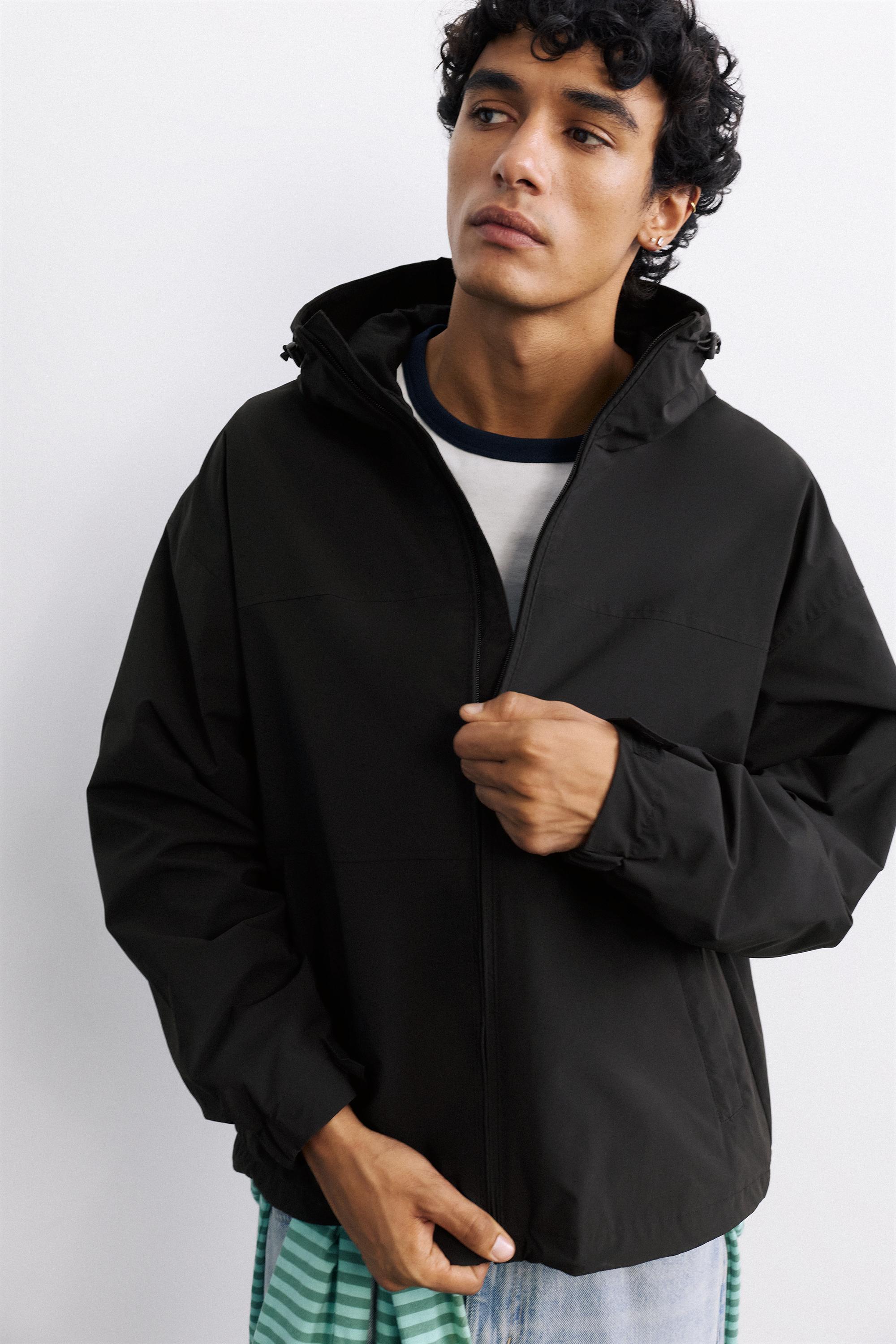 Lightweight hooded raincoat — Black
