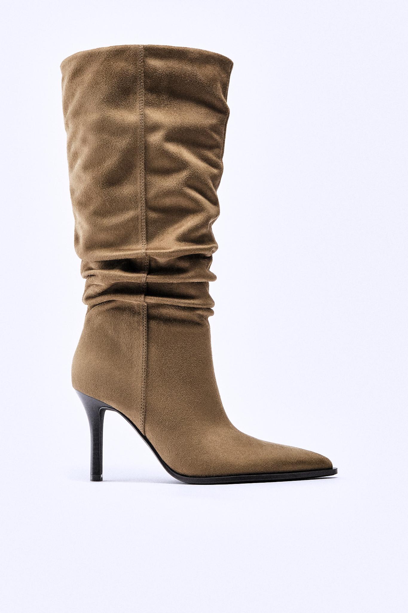 High-heel ruched boots — Sand