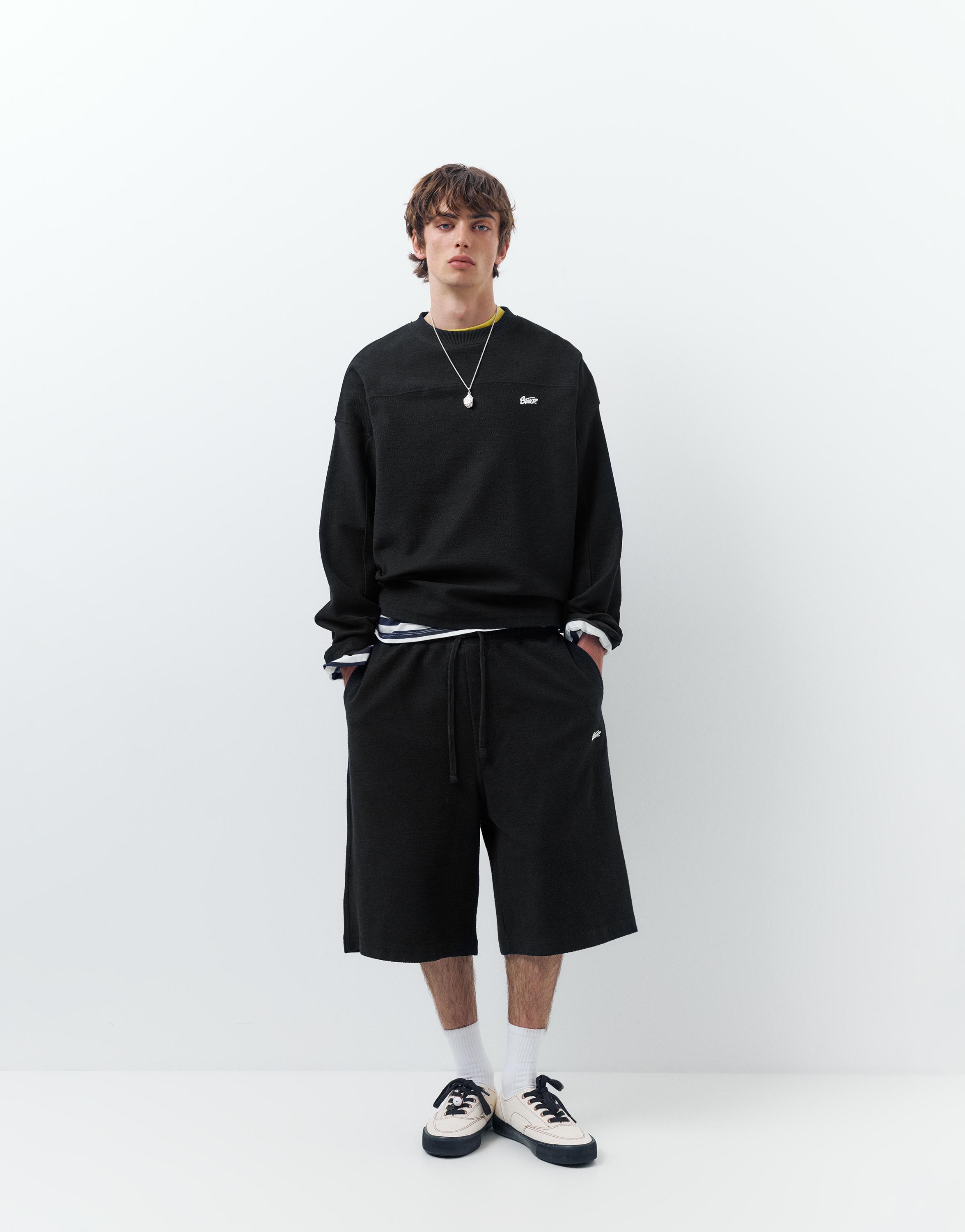 STWD Round Neck Sweatshirt — Black
