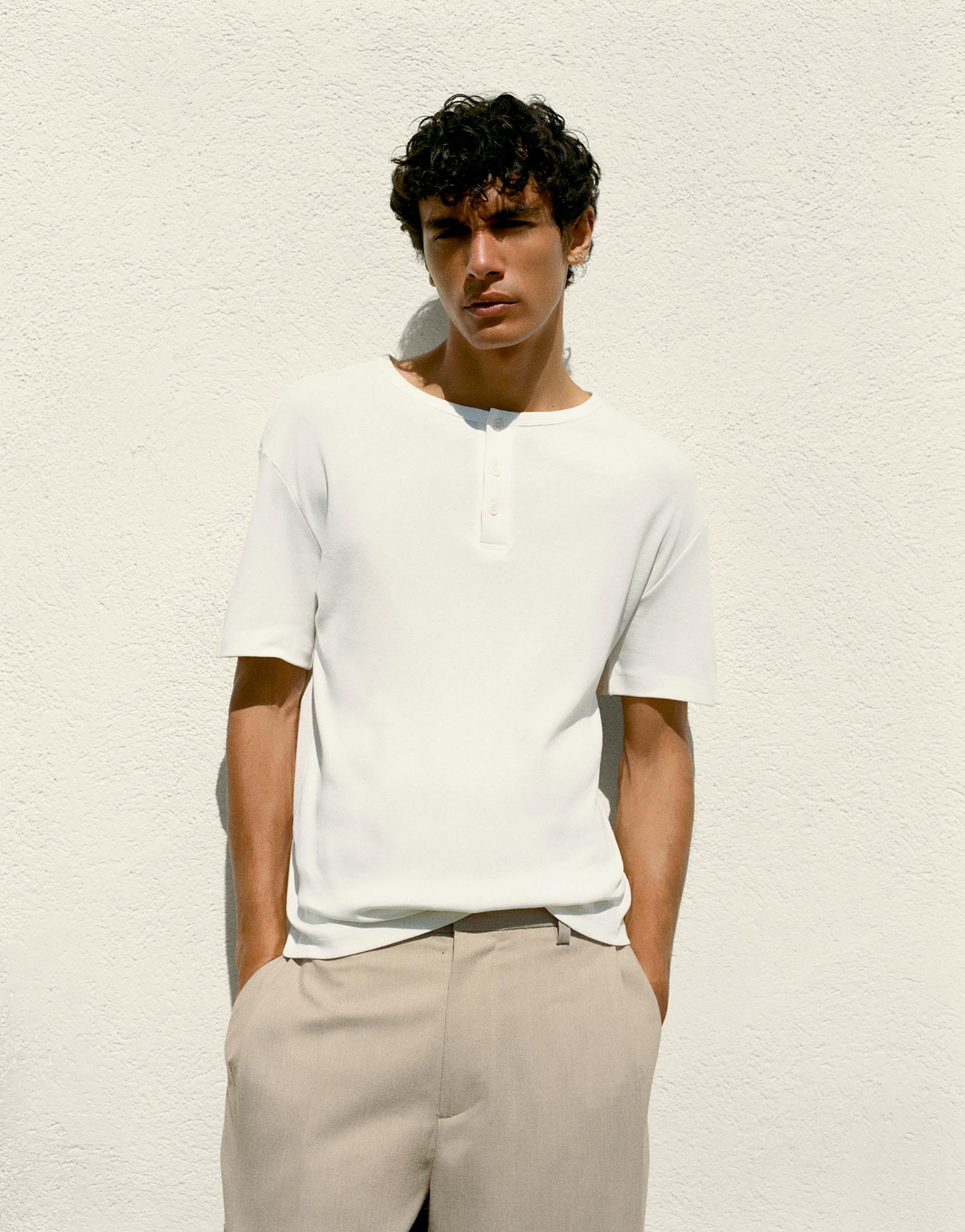 Basic Henley T-shirt — White