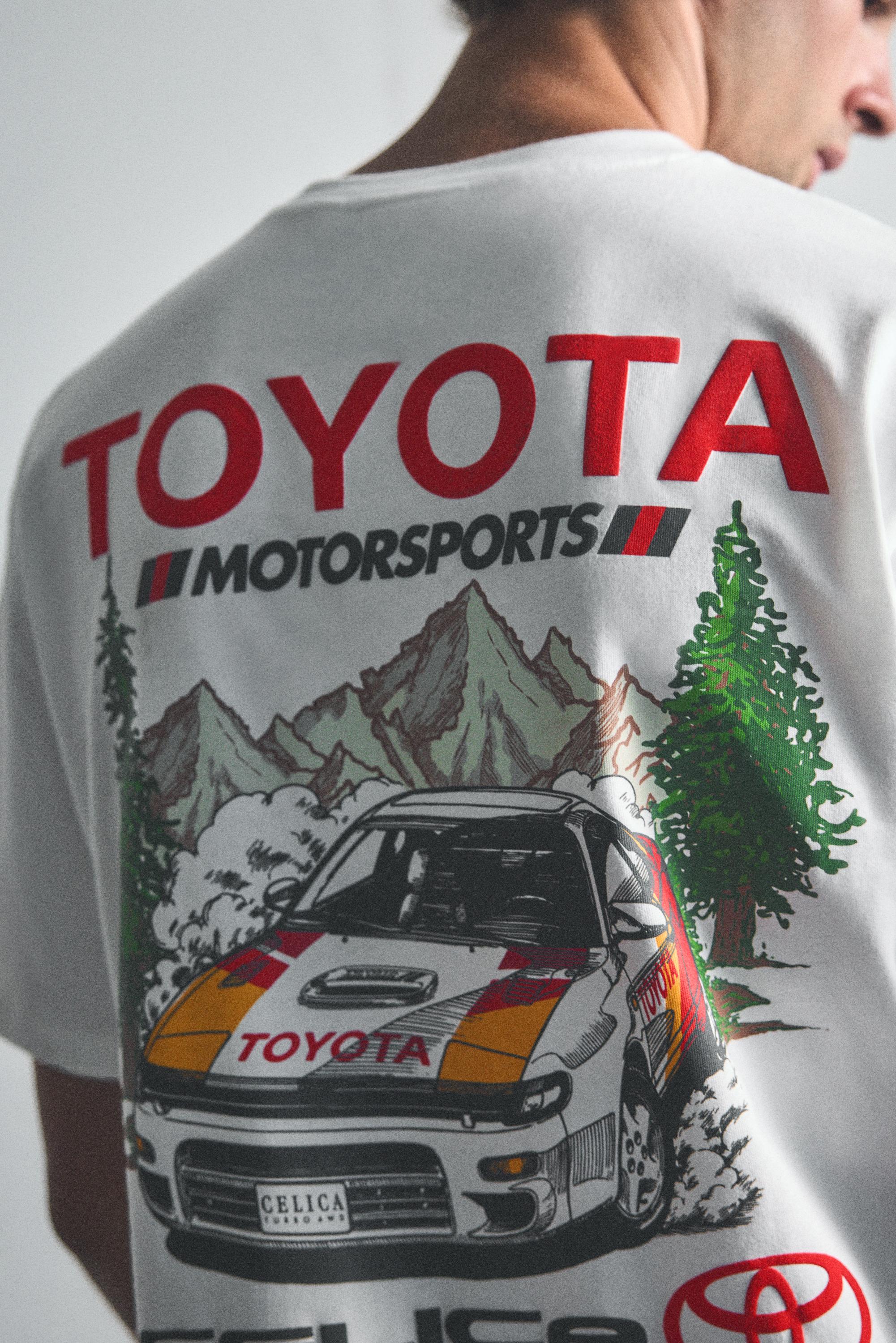 Regular fit Toyota T-shirt — Off white