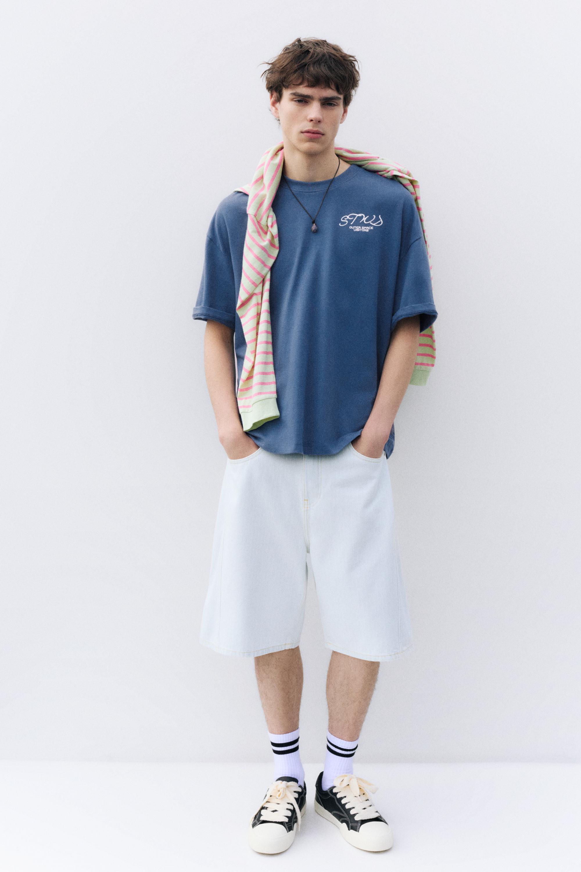 Boxy-fit graphic T-shirt — Navy