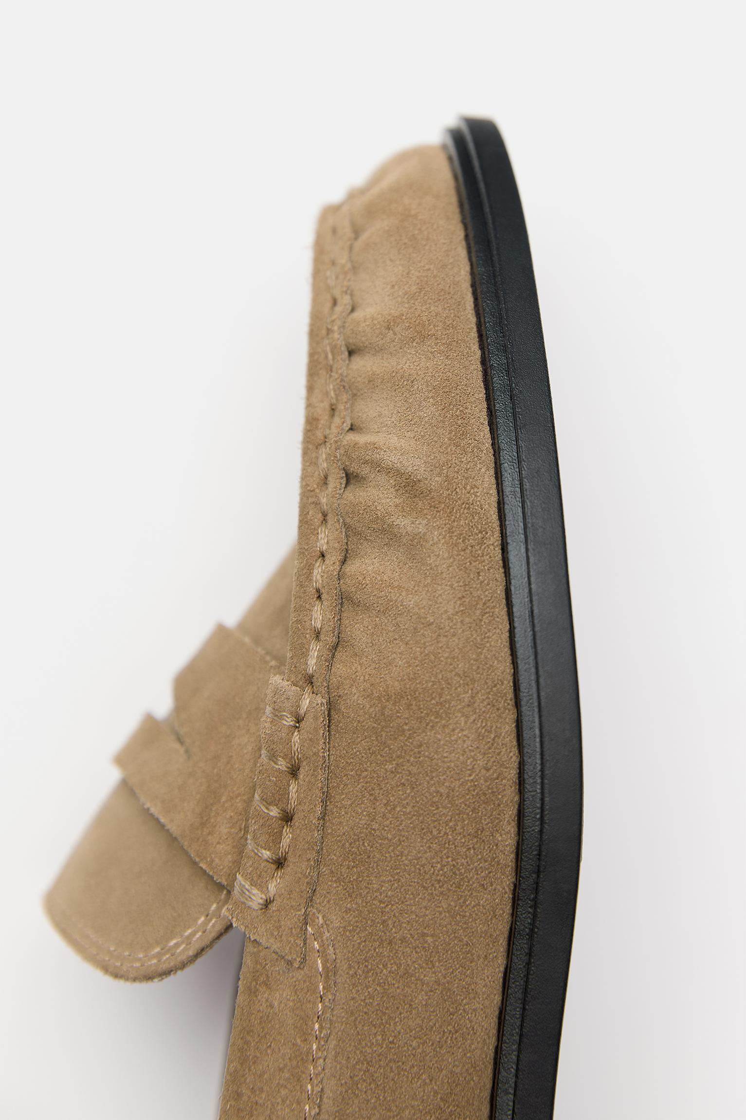 Leather loafers — Brown