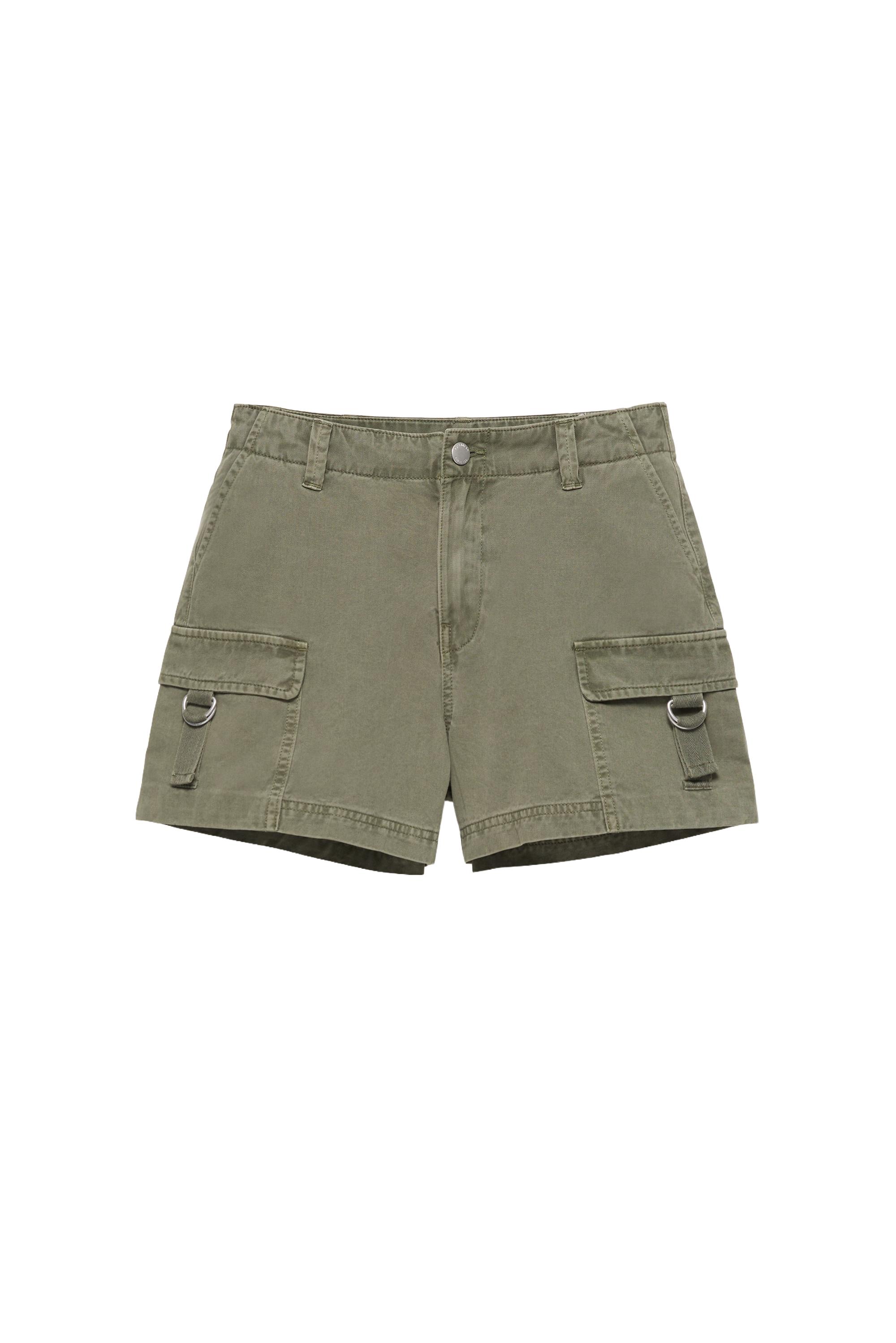 Bermuda cargo relaxed