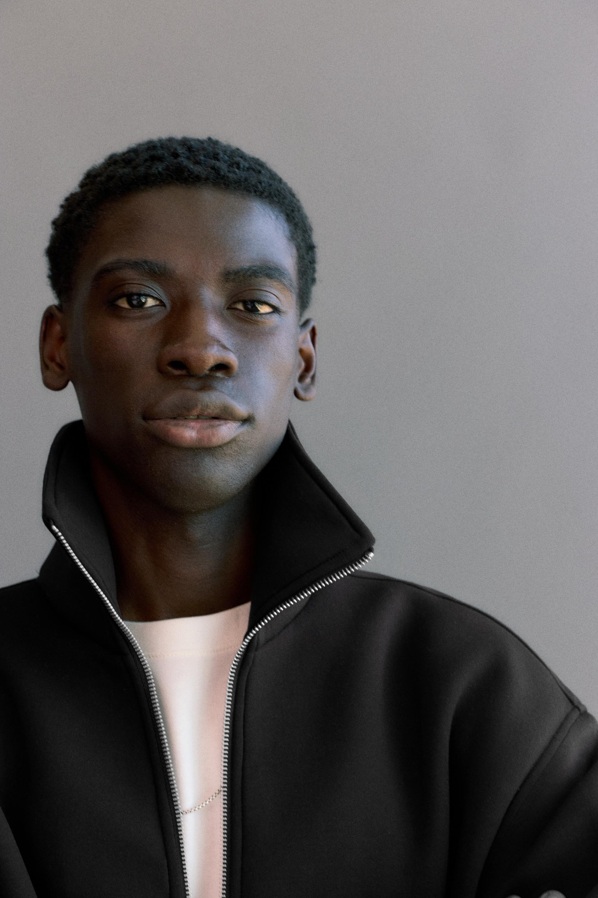 Neoprene-effect zip-up jacket — Black