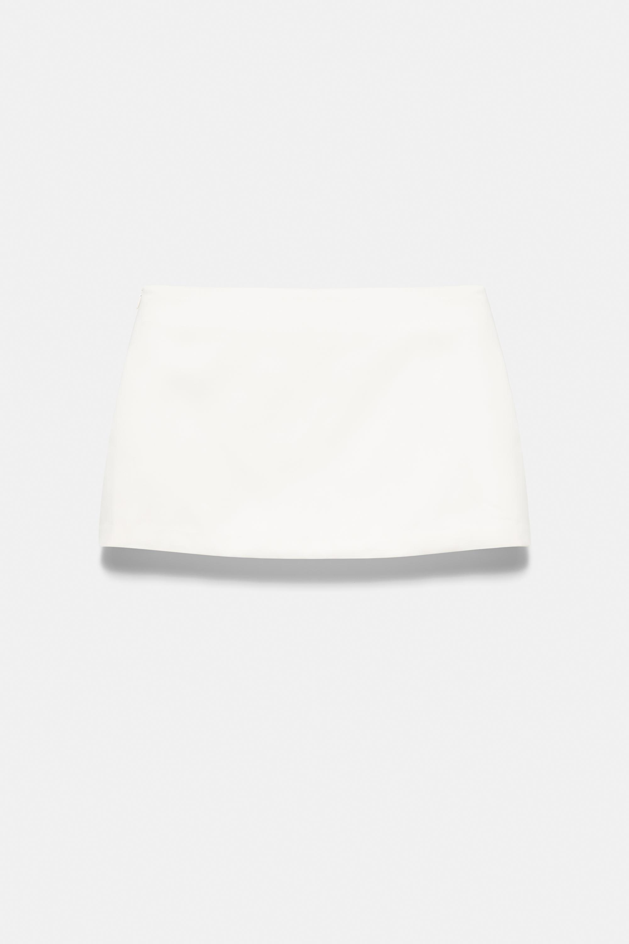 Satin mini skirt — Ecru