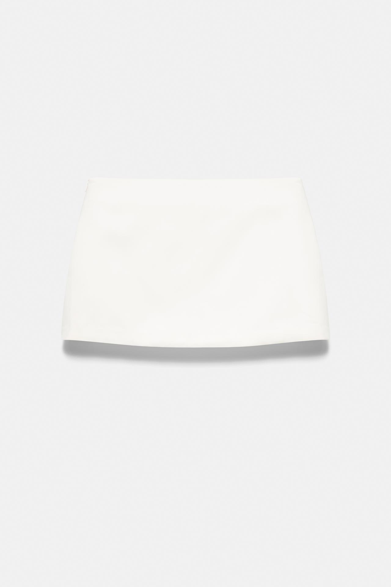 Satin mini skirt — Ecru