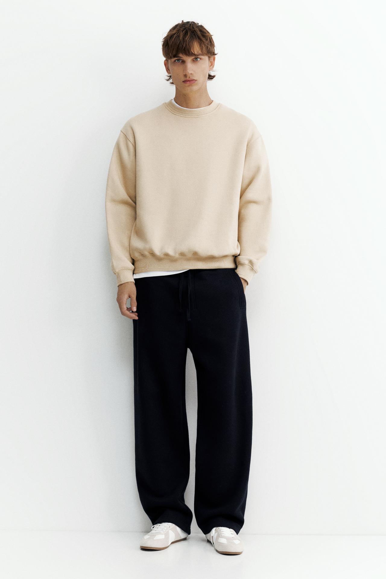 Relaxed fit round neck sweatshirt — Sand