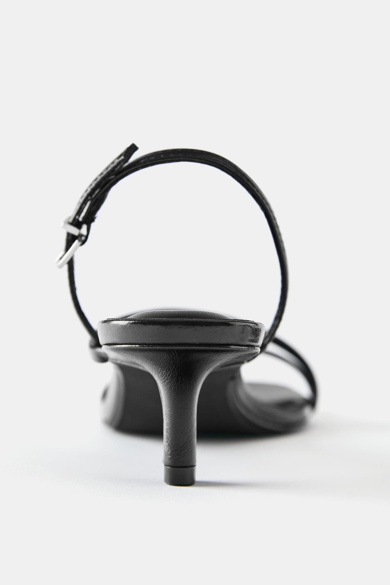 Strappy heeled sandals — Black