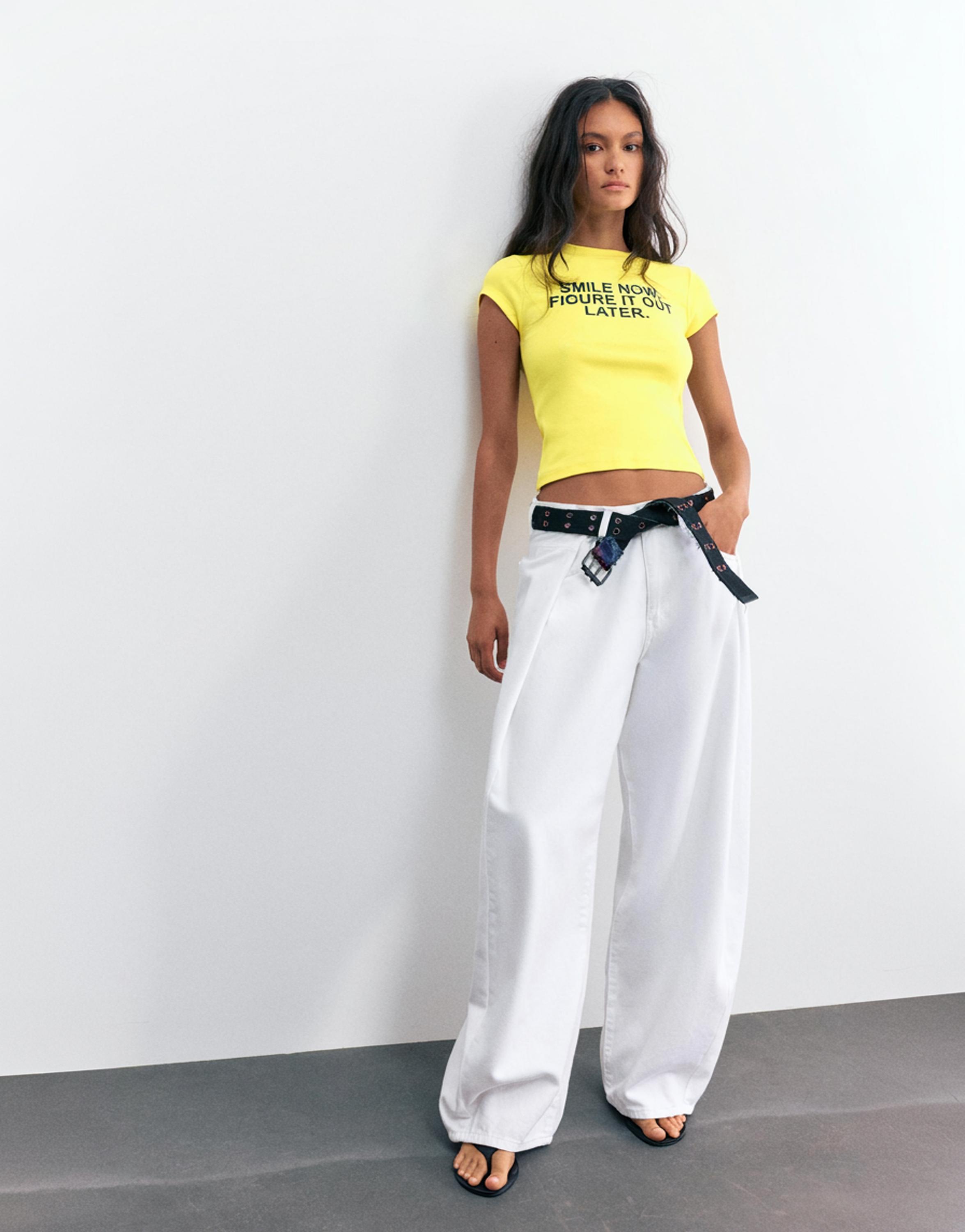 Smiley slogan T-shirt — Yellow