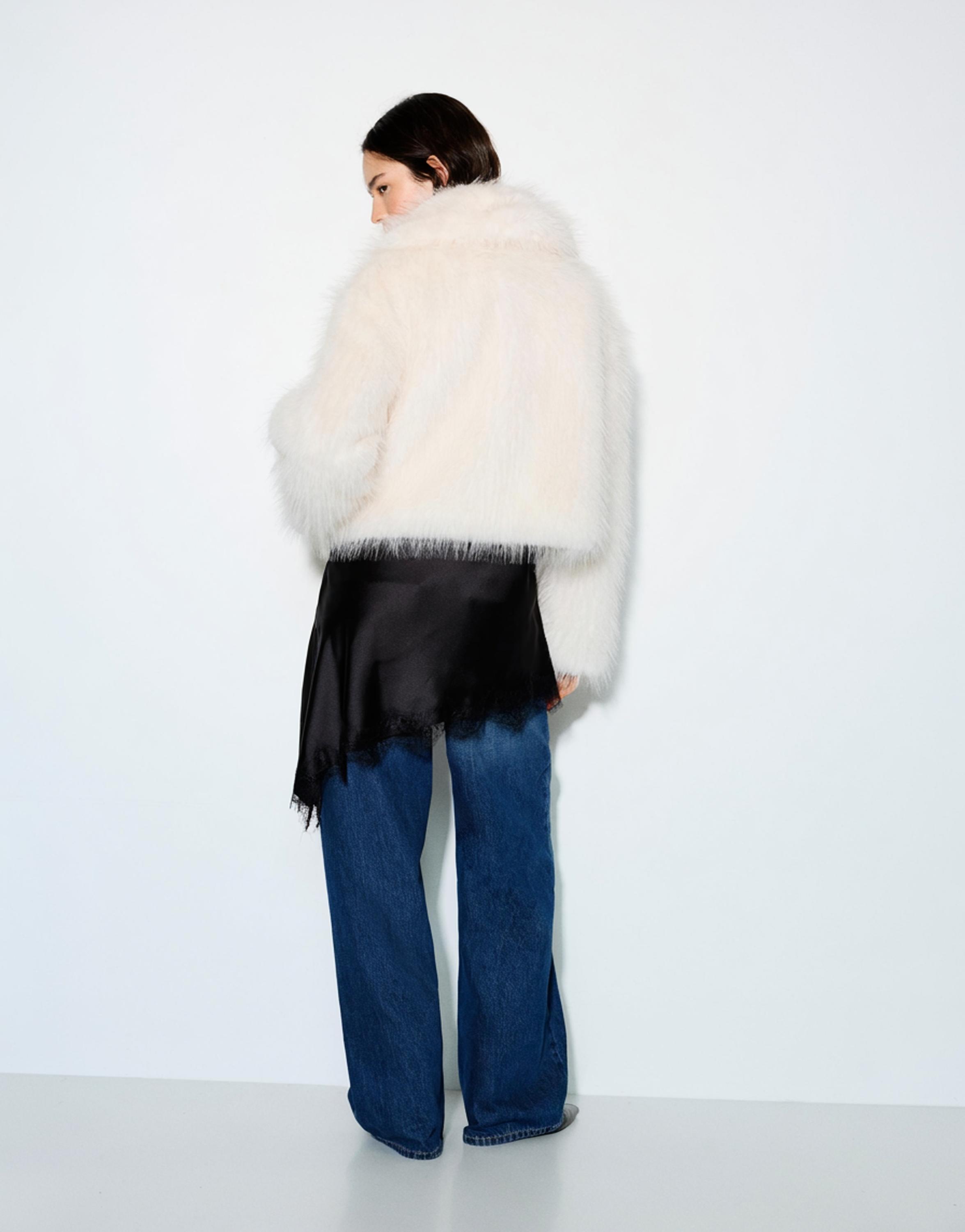 White faux fur jacket — Ecru