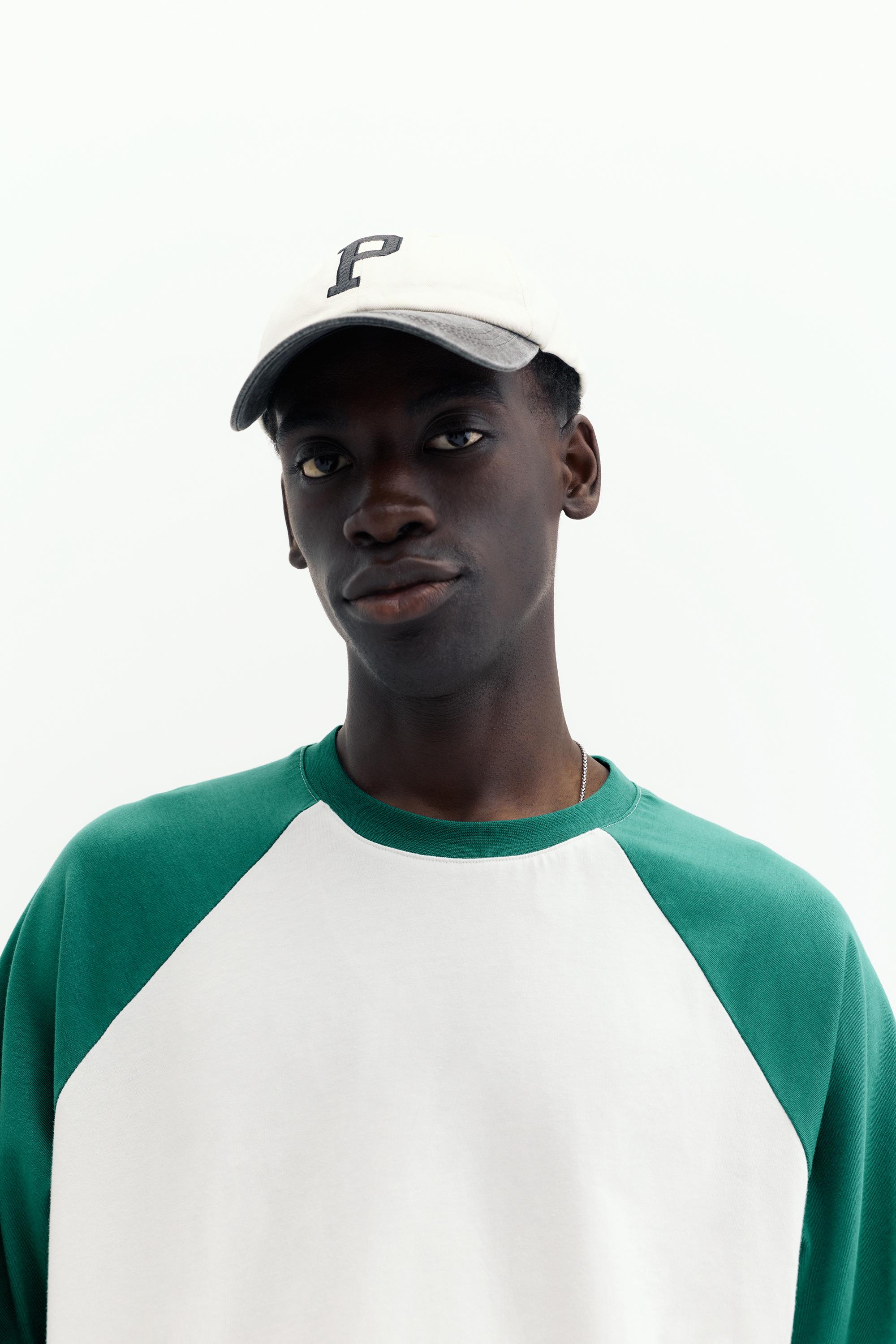 Raglan sleeve T-shirt — Green