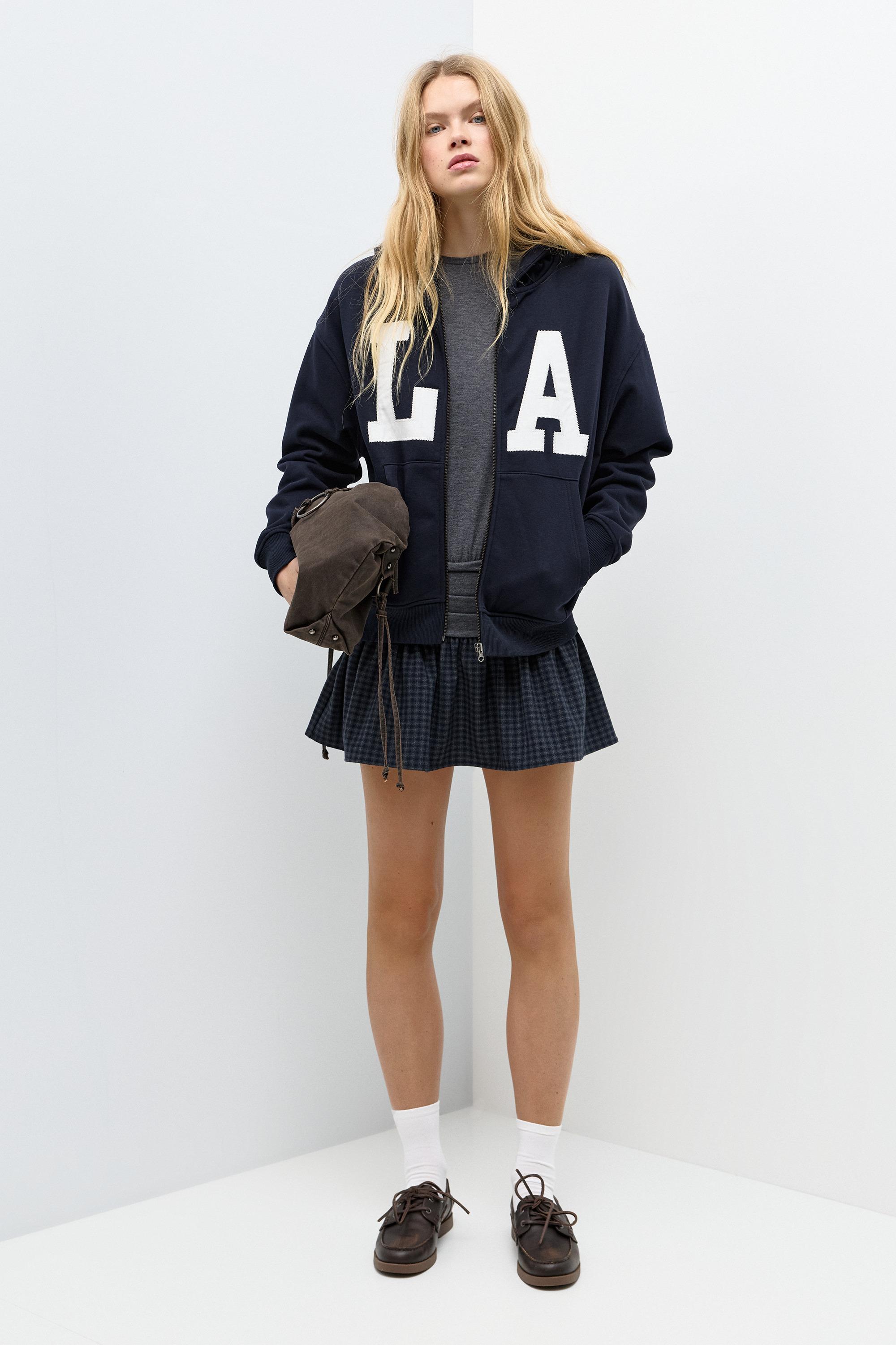 Grafik fermuarlı kapüşonlu sweatshirt - Görsel 11