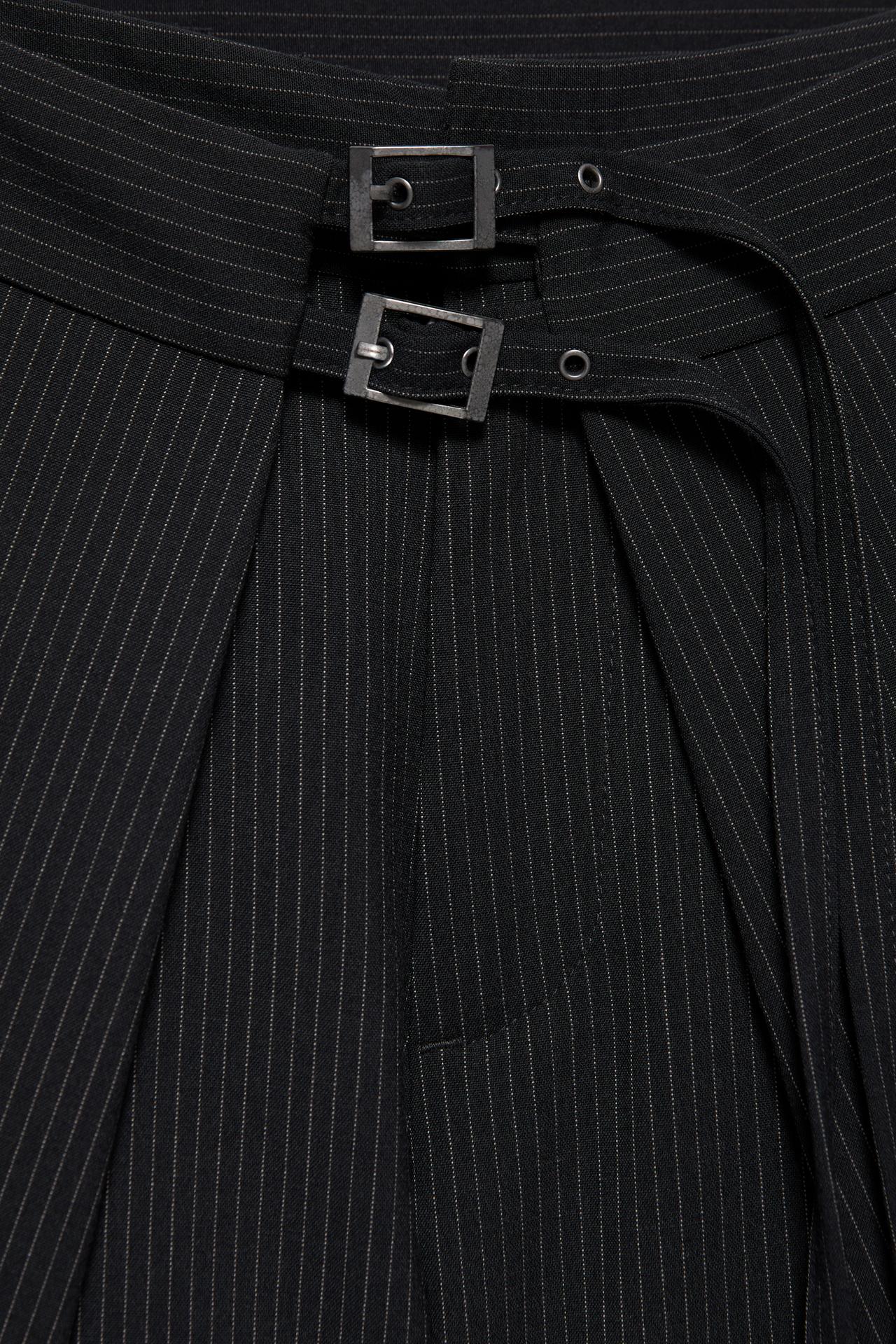 Darted smart trousers with buckles — Striped