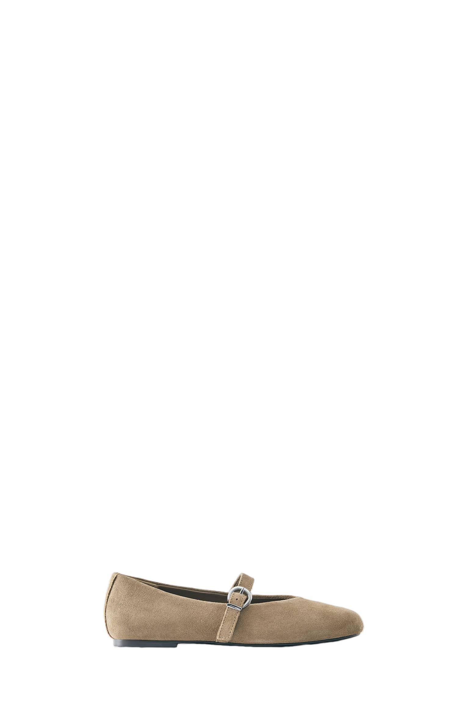 Leather ballerinas — Sand