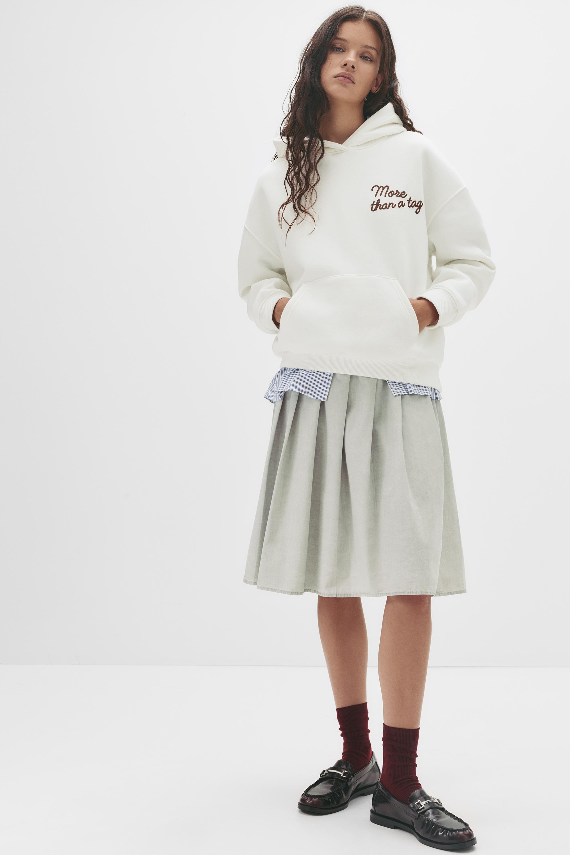 Kapuzen-Sweatshirt Mit Text