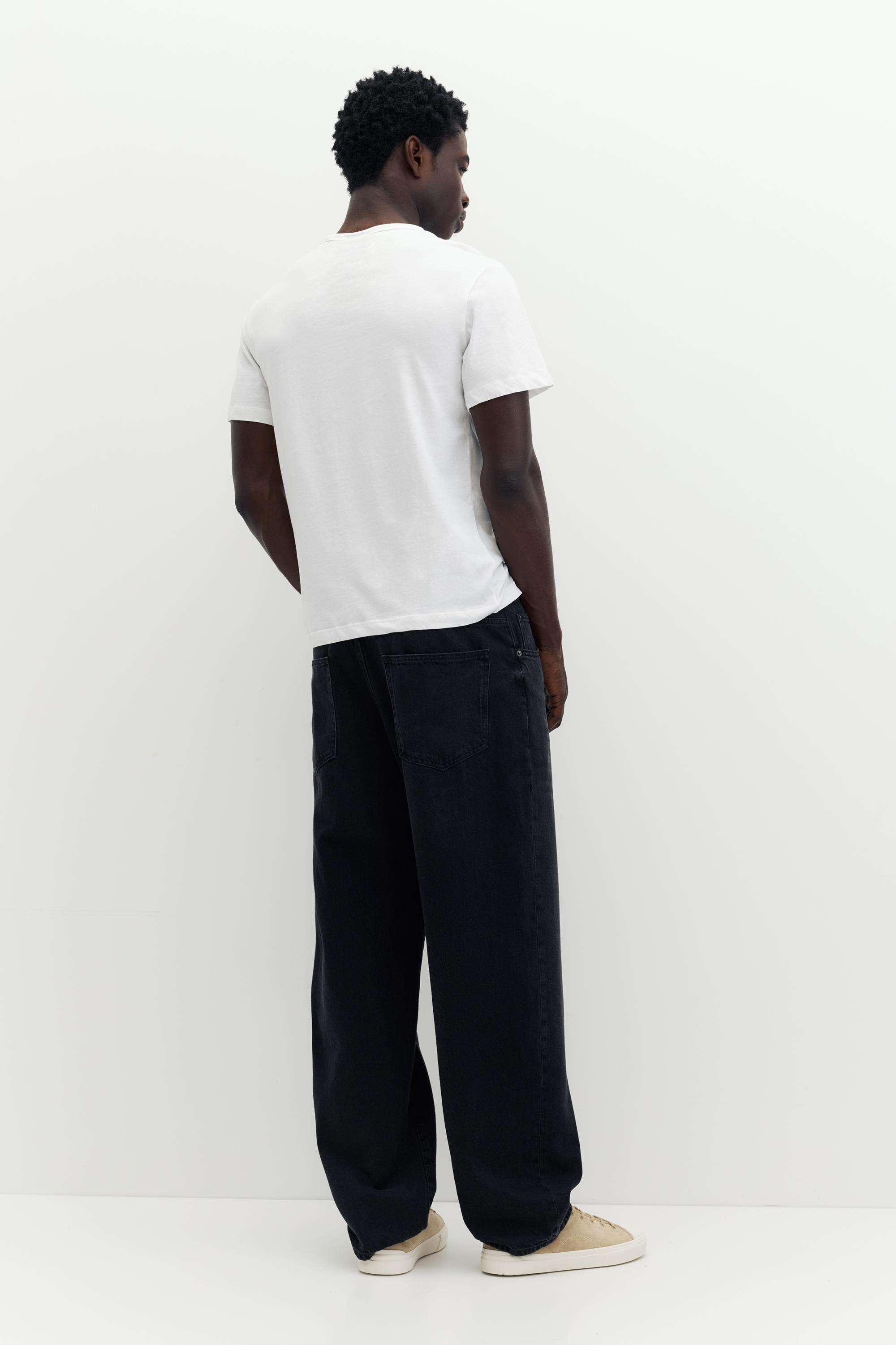Slim fit basic T-shirt — White