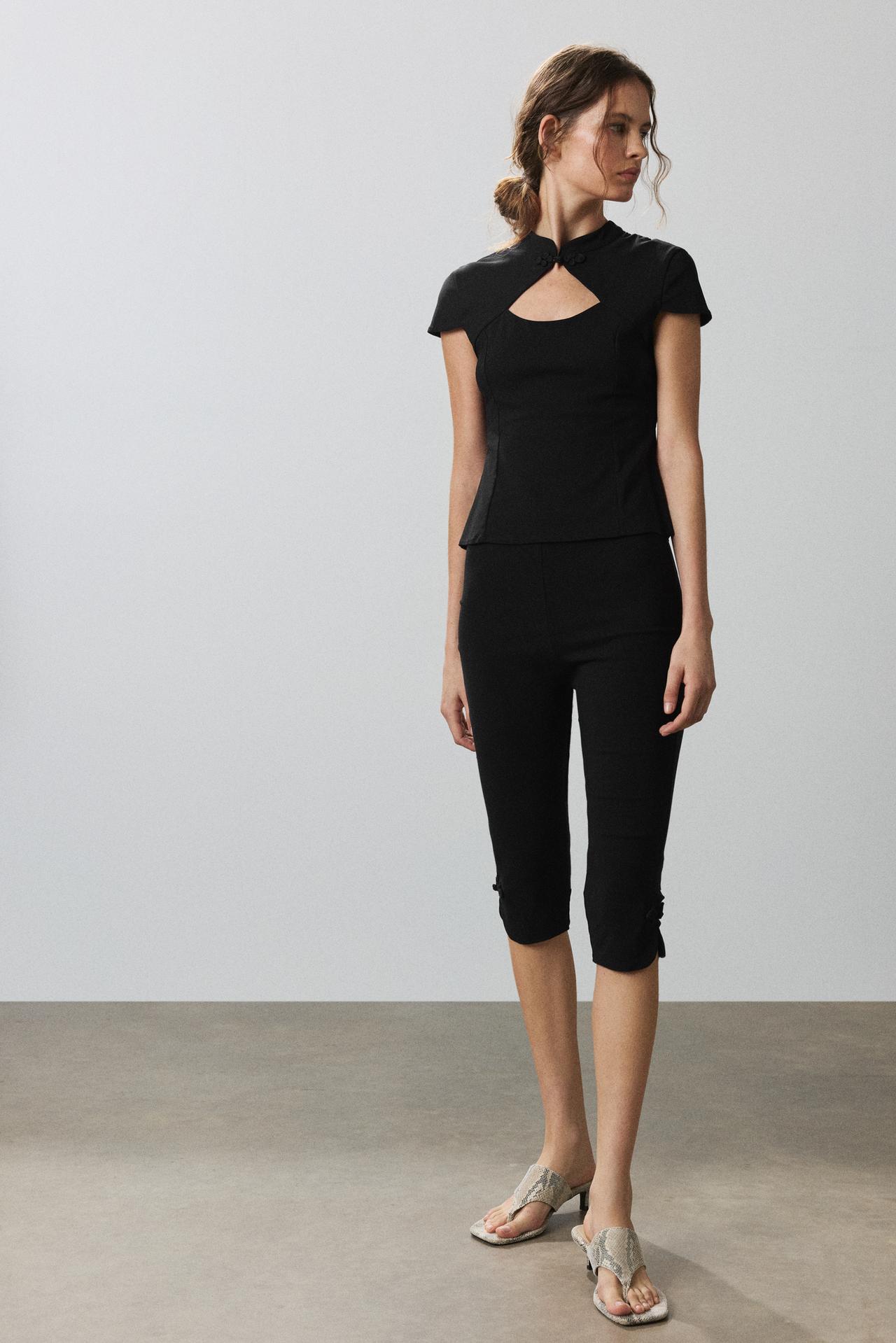 Frog fastening stand collar top — Black