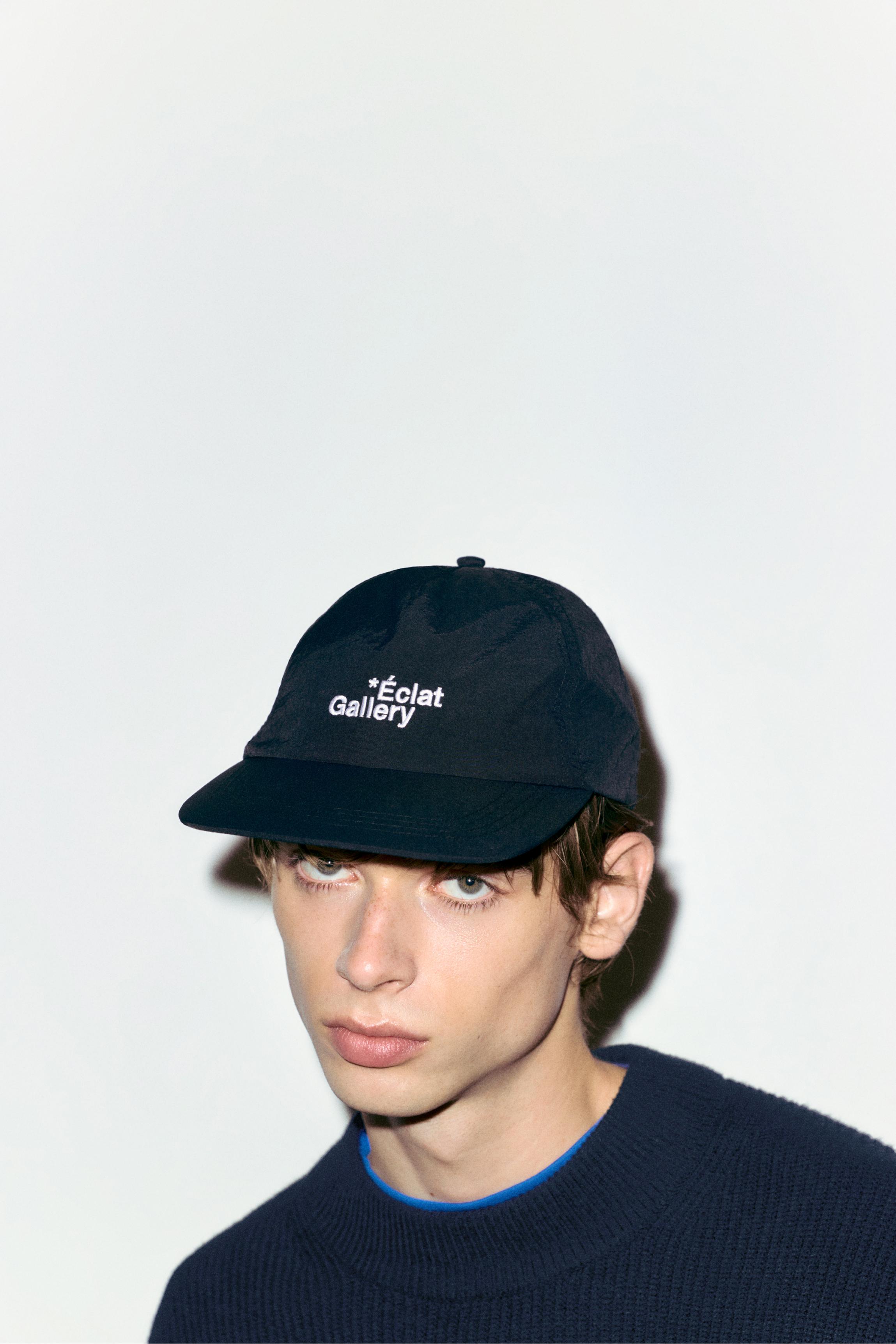 Siyah teknik şapka yazılı - Görsel 8