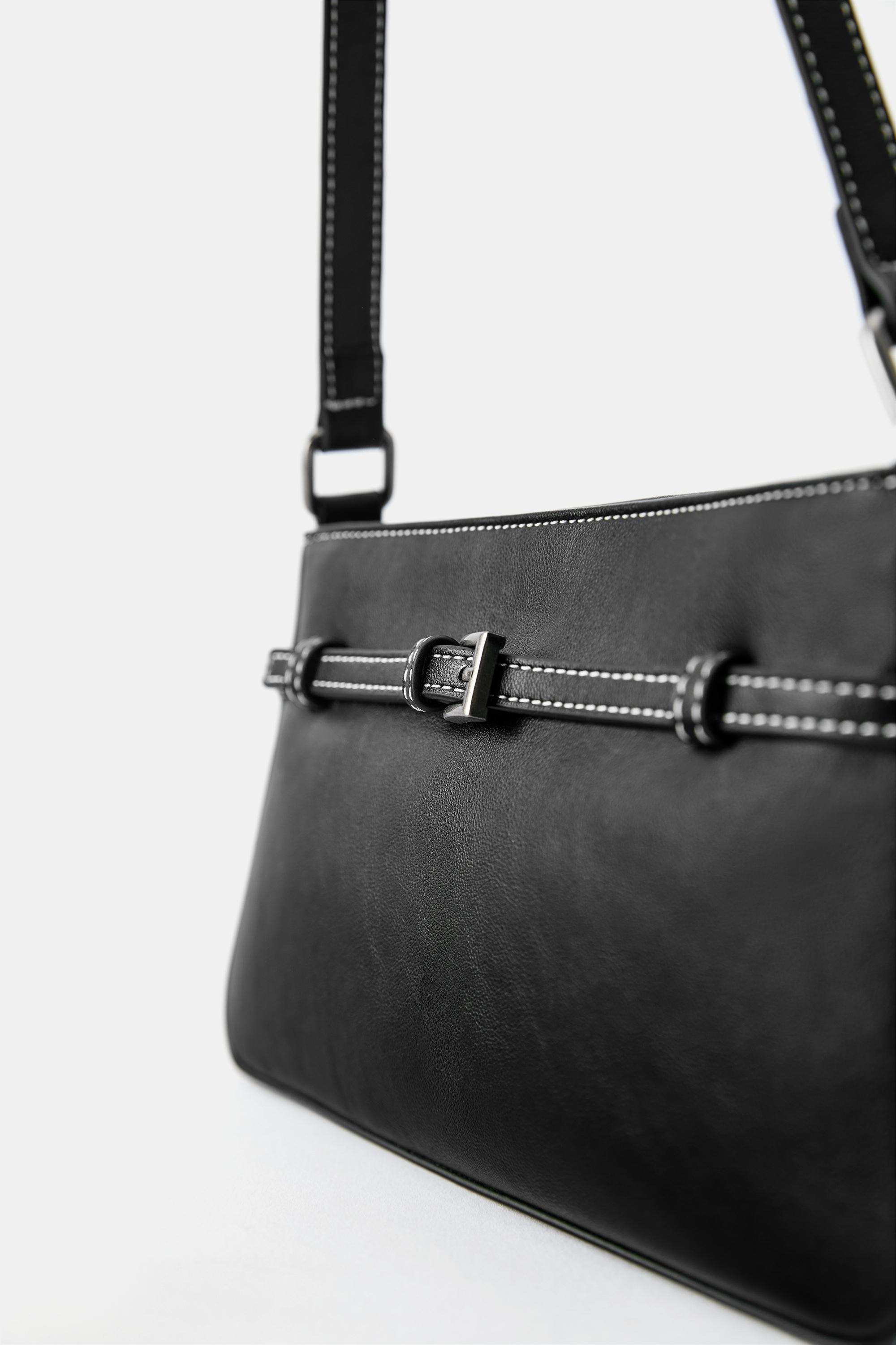 Buckle shoulder bag — Black