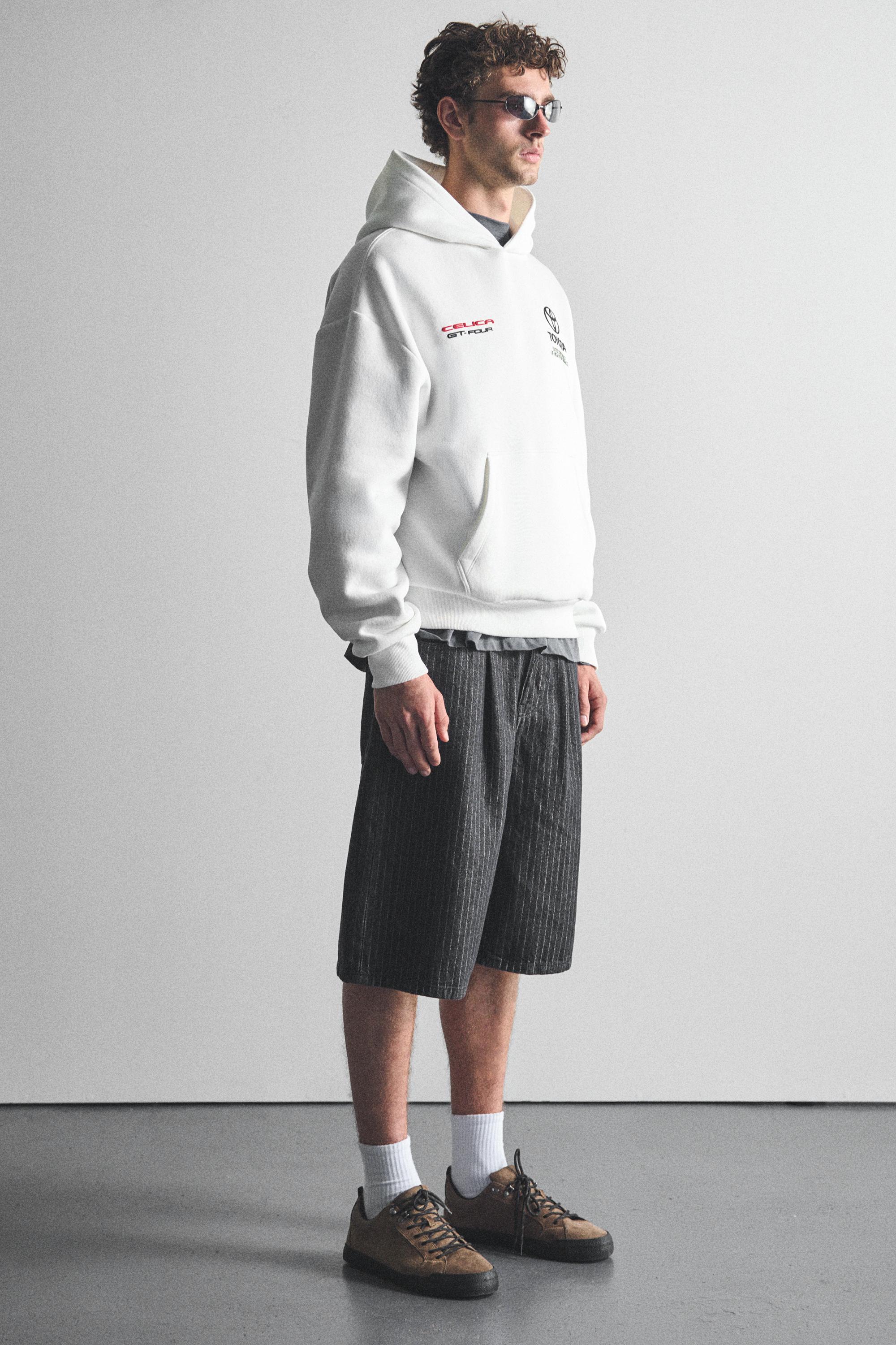 Toyota hoodie — Off white