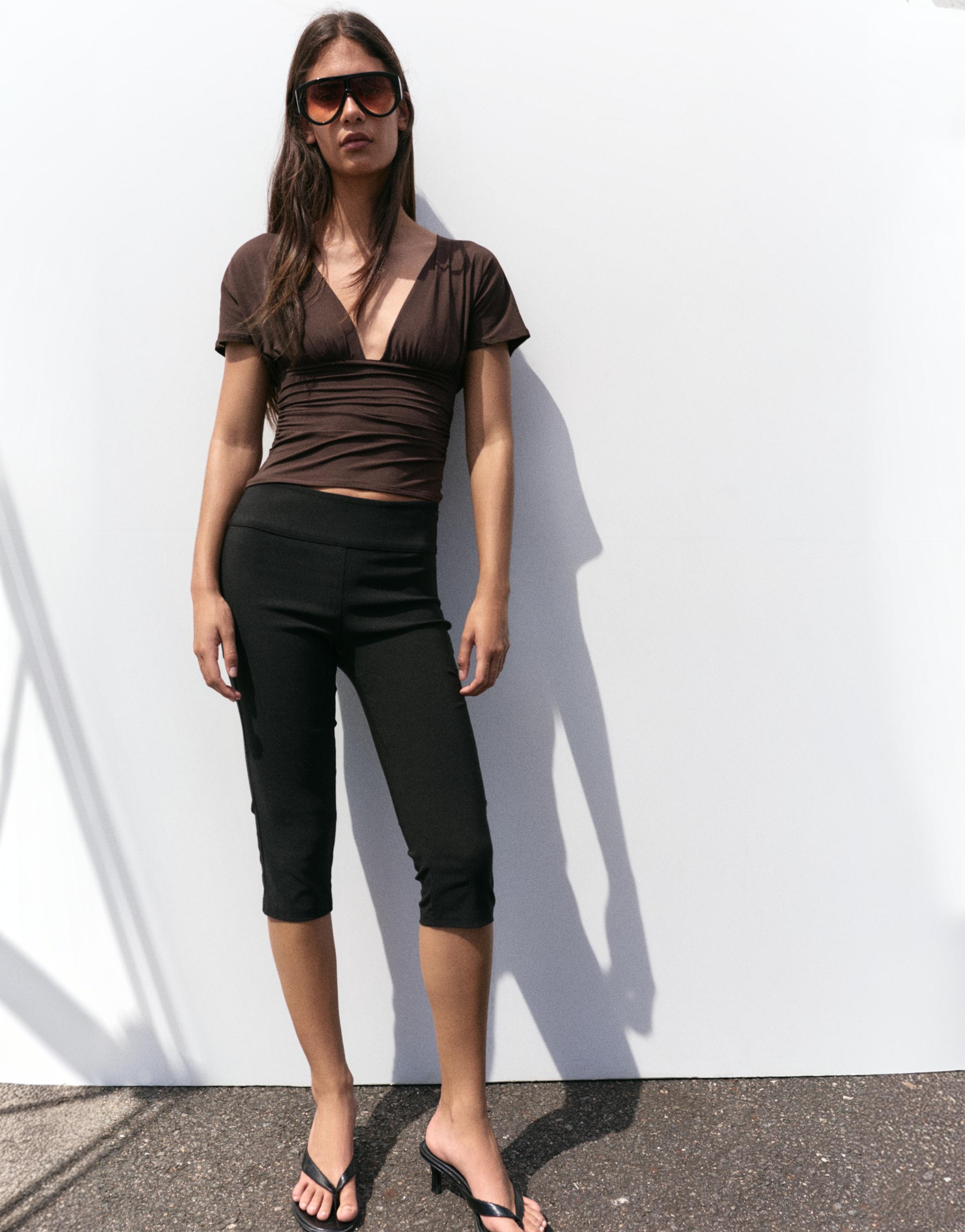Gathered V-neck top — Brown
