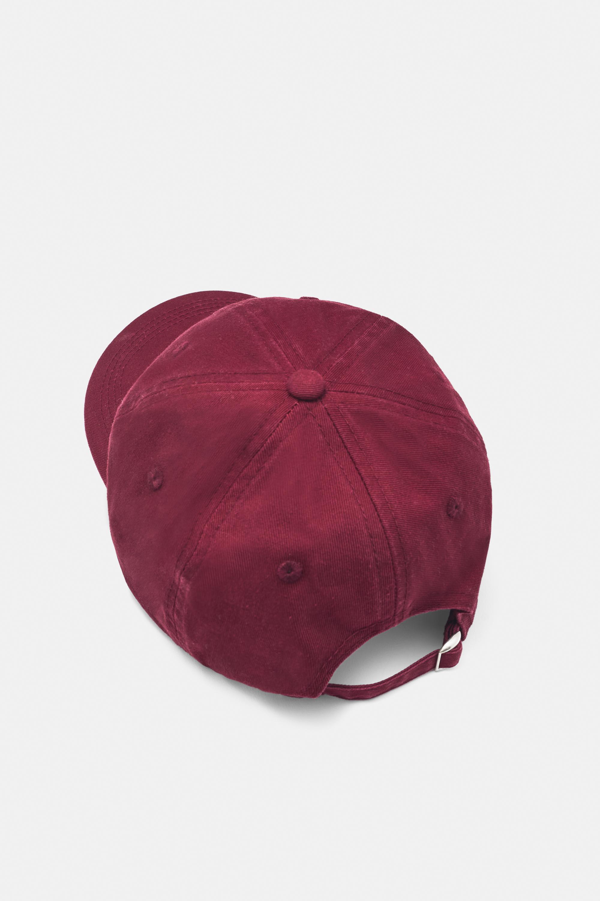 Boston embroidered cap — Maroon