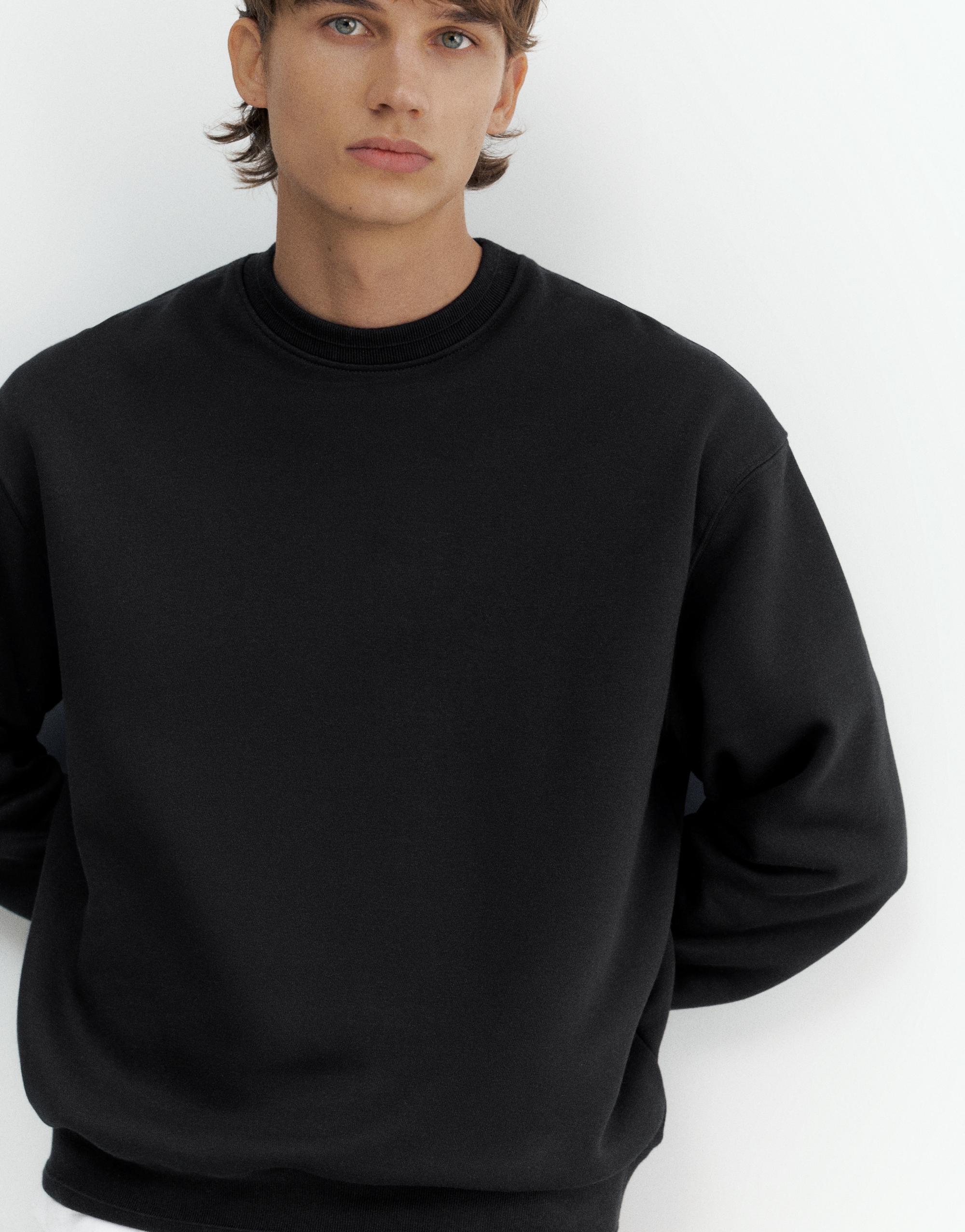Relaxed fit round neck sweatshirt — Black