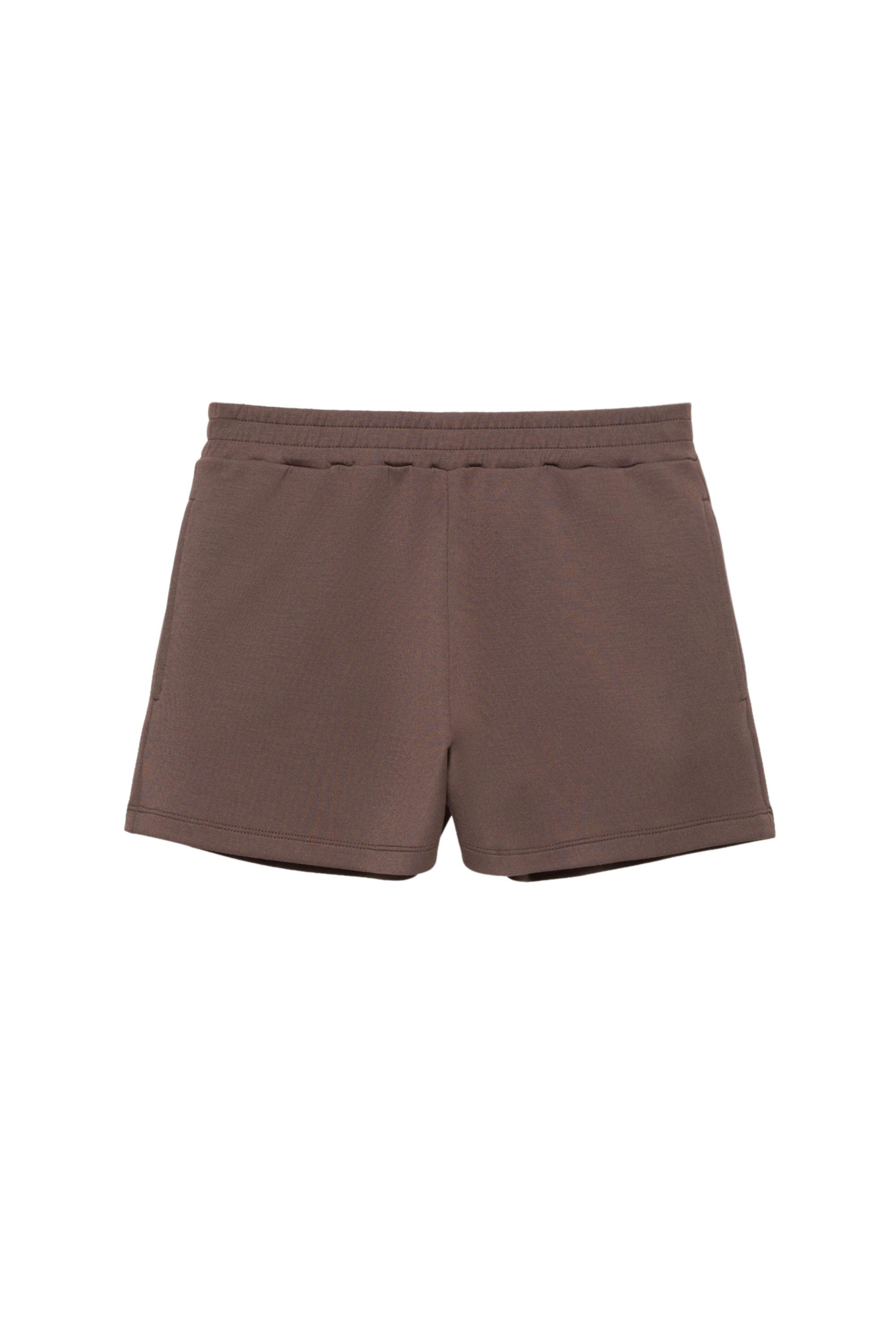 Yumuşak dokulu spor şort - Görsel 19