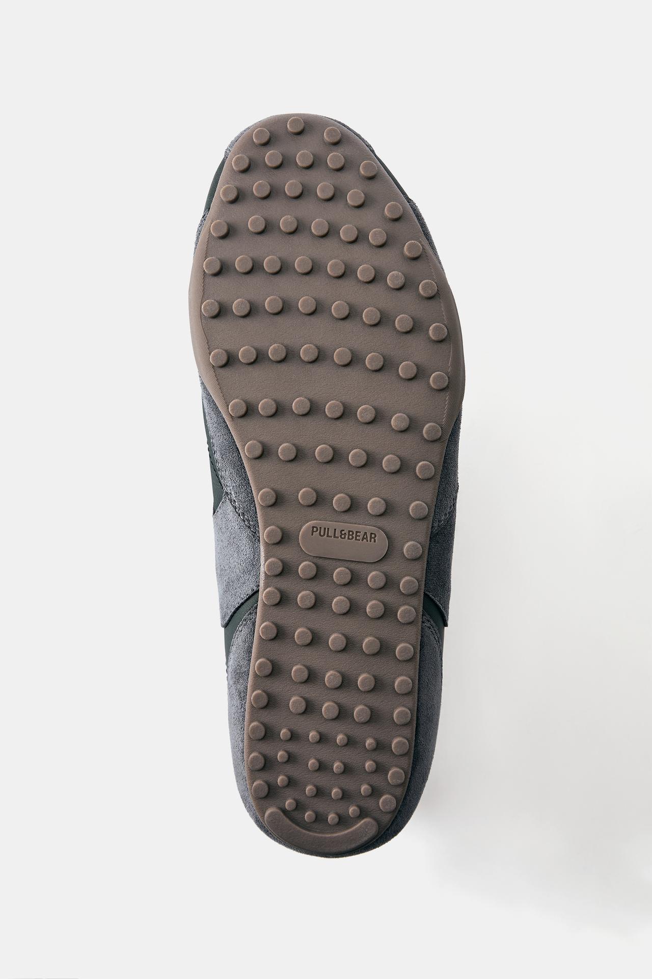 Multi-piece trainers — Grey