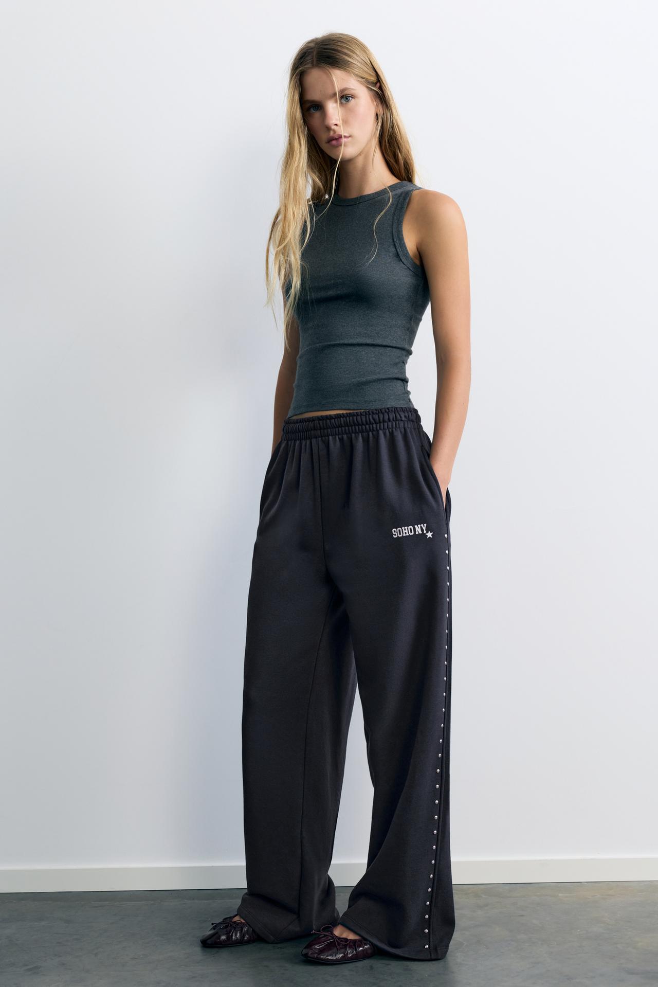Studded joggers — Dark grey