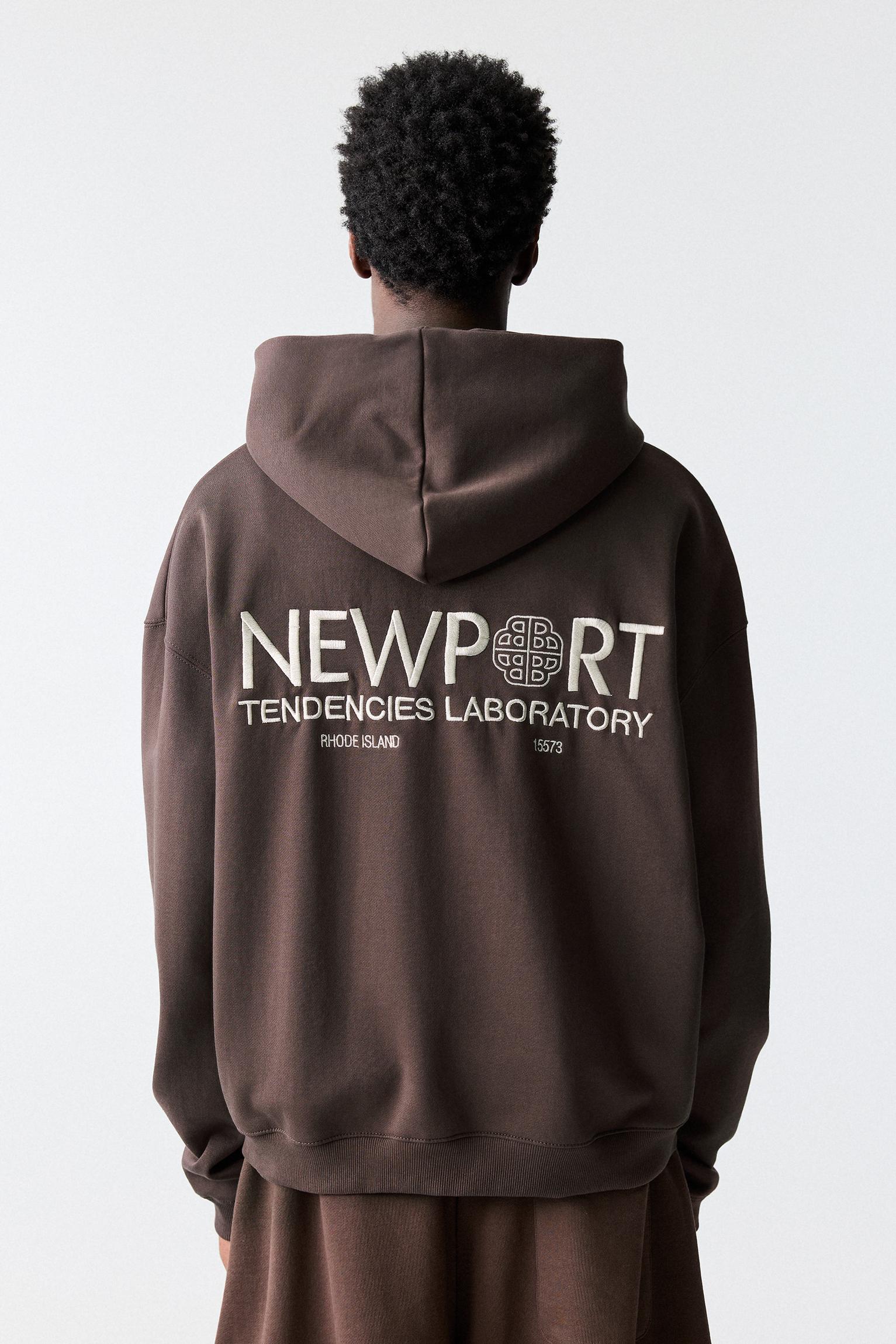 Hoodie with zipper - pull\u0026bear