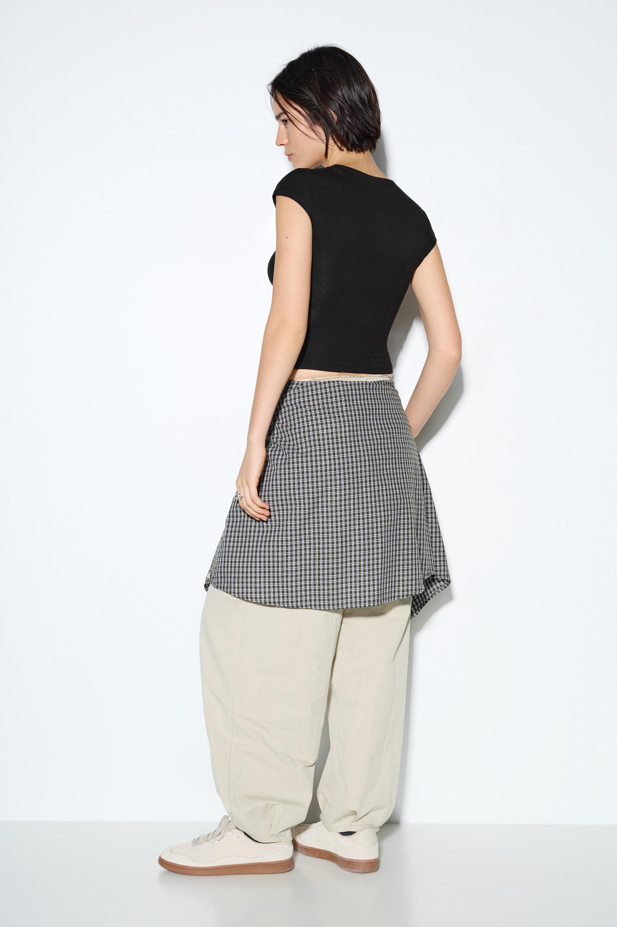 Dar Kesim Kısa Kollu Tişört - Görsel 56